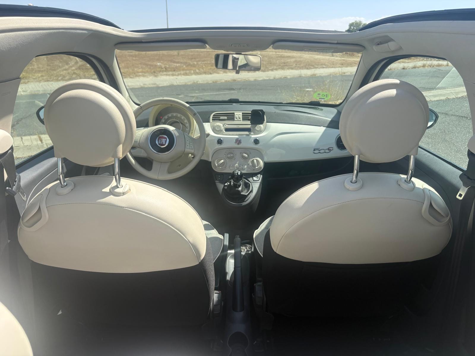 Fiat 500 C descapotable con Silla infantil