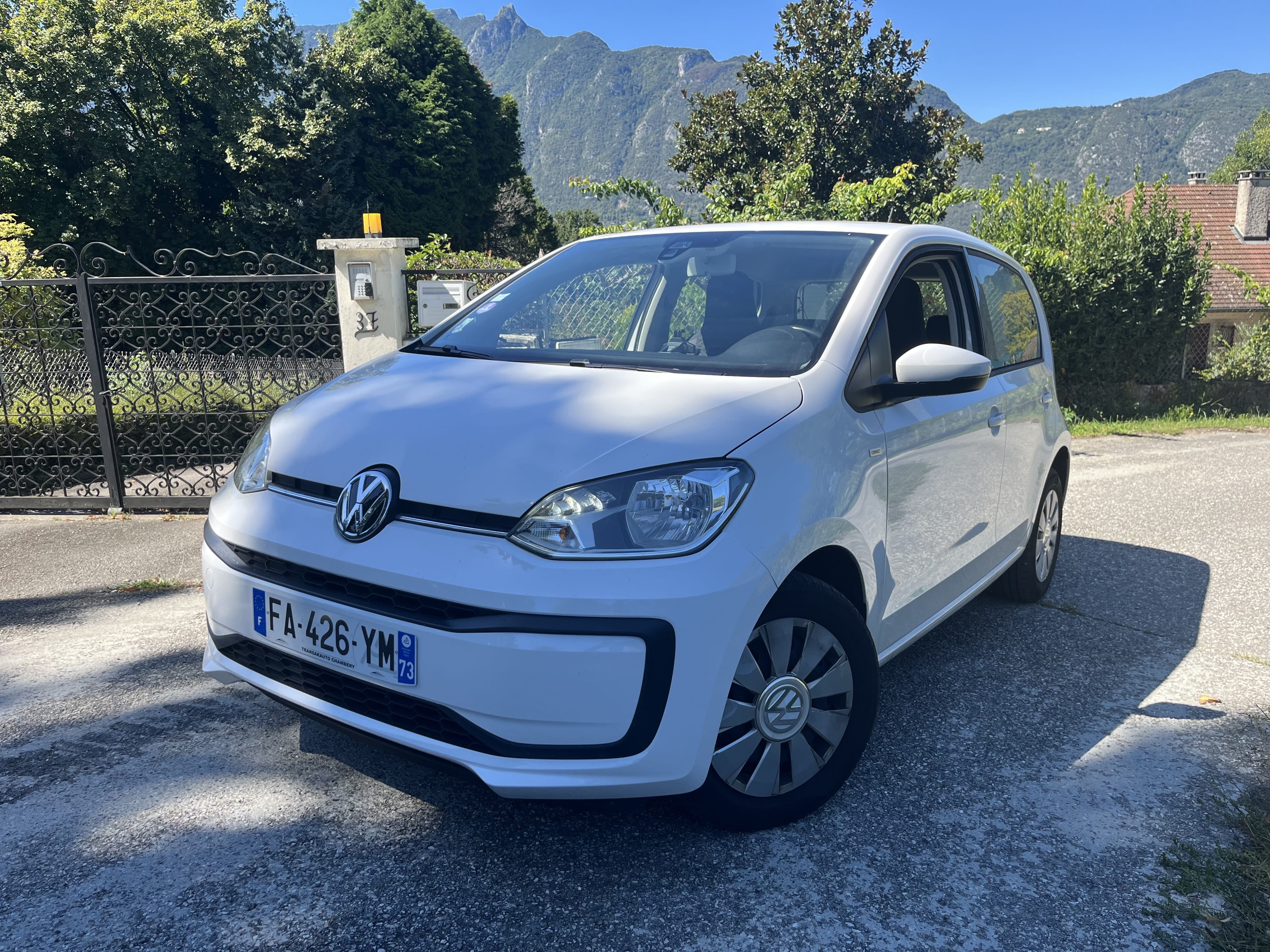 Volkswagen Up!, 2018, Essence 98