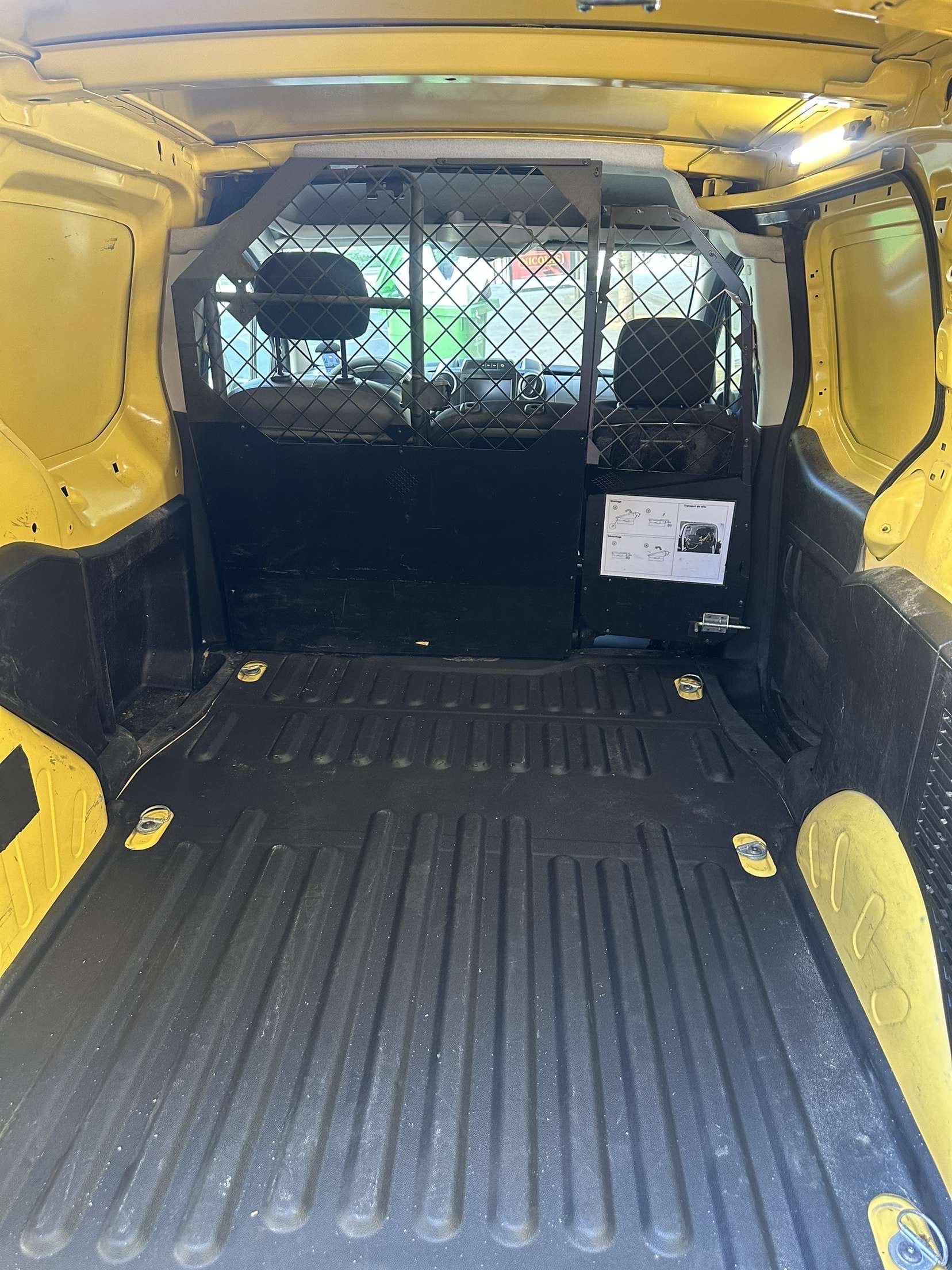 Citroen Berlingo avec Audio Bluetooth