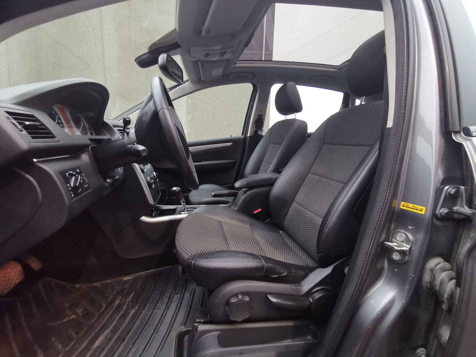 Mercedes-Benz B-Klasse med USB ladeuttak