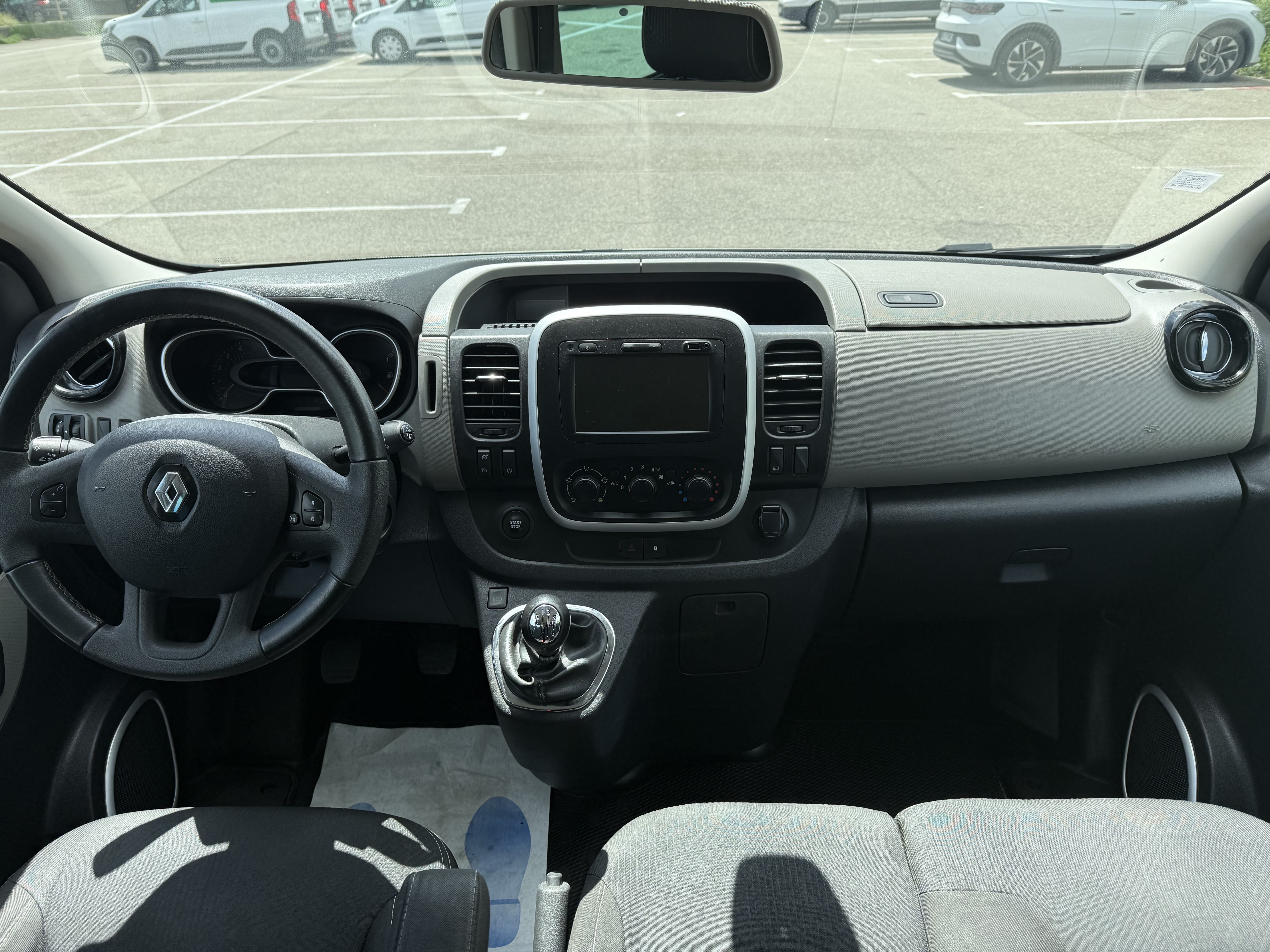 Renault Trafic Passenger avec Régulateur de vitesse
