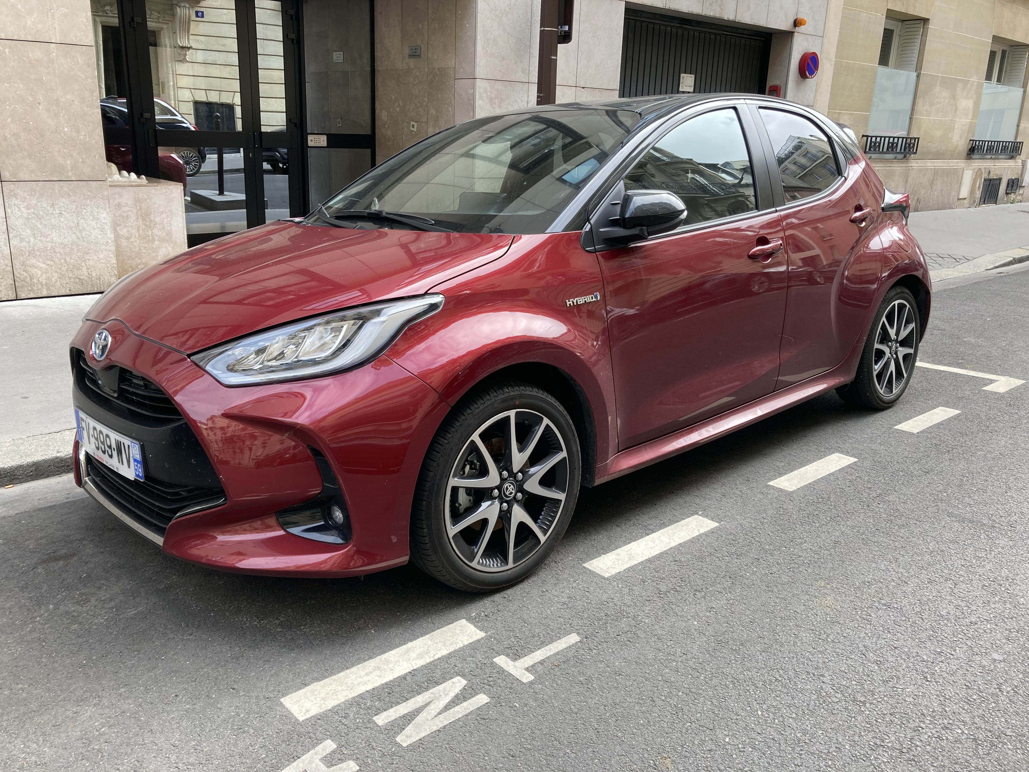 Toyota Yaris Hybride avec Climatisation