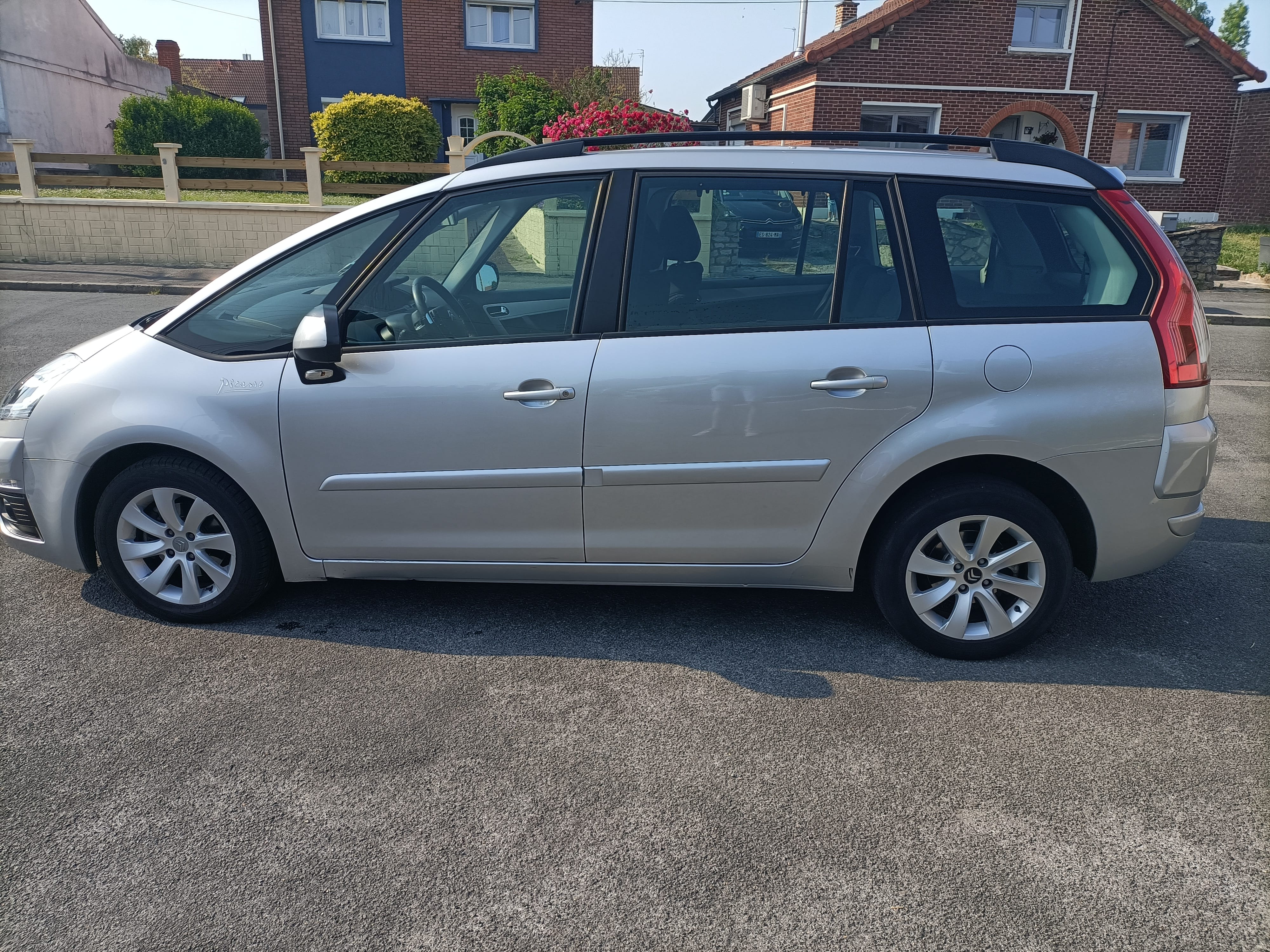 Citroen C4 Grand Picasso avec Climatisation