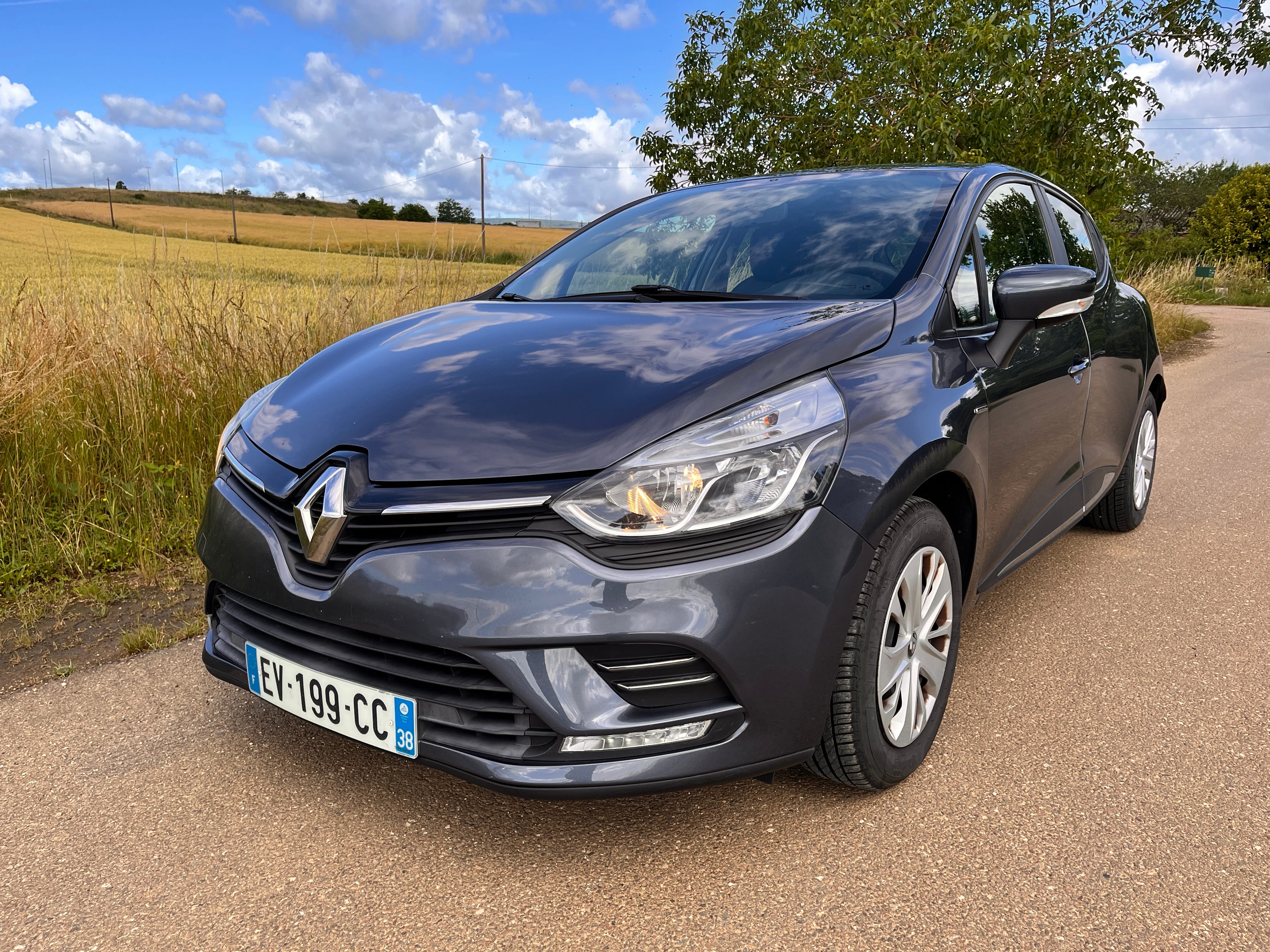 Renault Clio Trend 0,9 Tce, 2018, Essence 95
