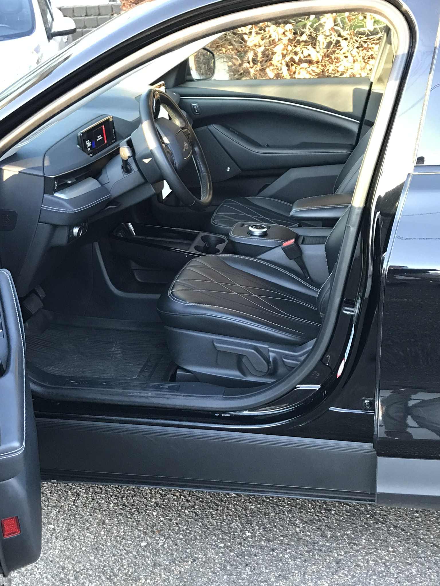 Ford Mustang Mach-E med Bluetooth audio