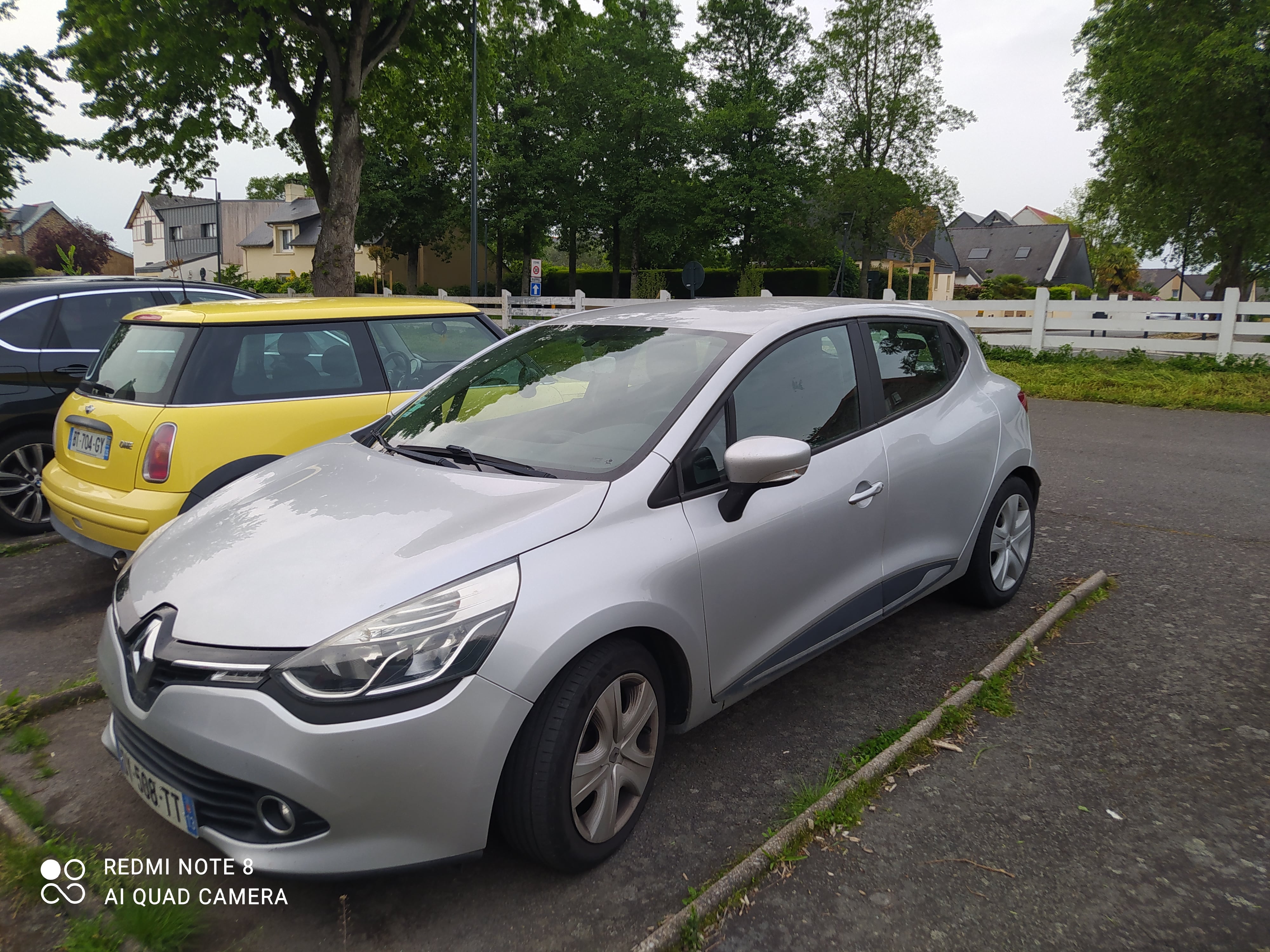 Renault Clio avec Climatisation