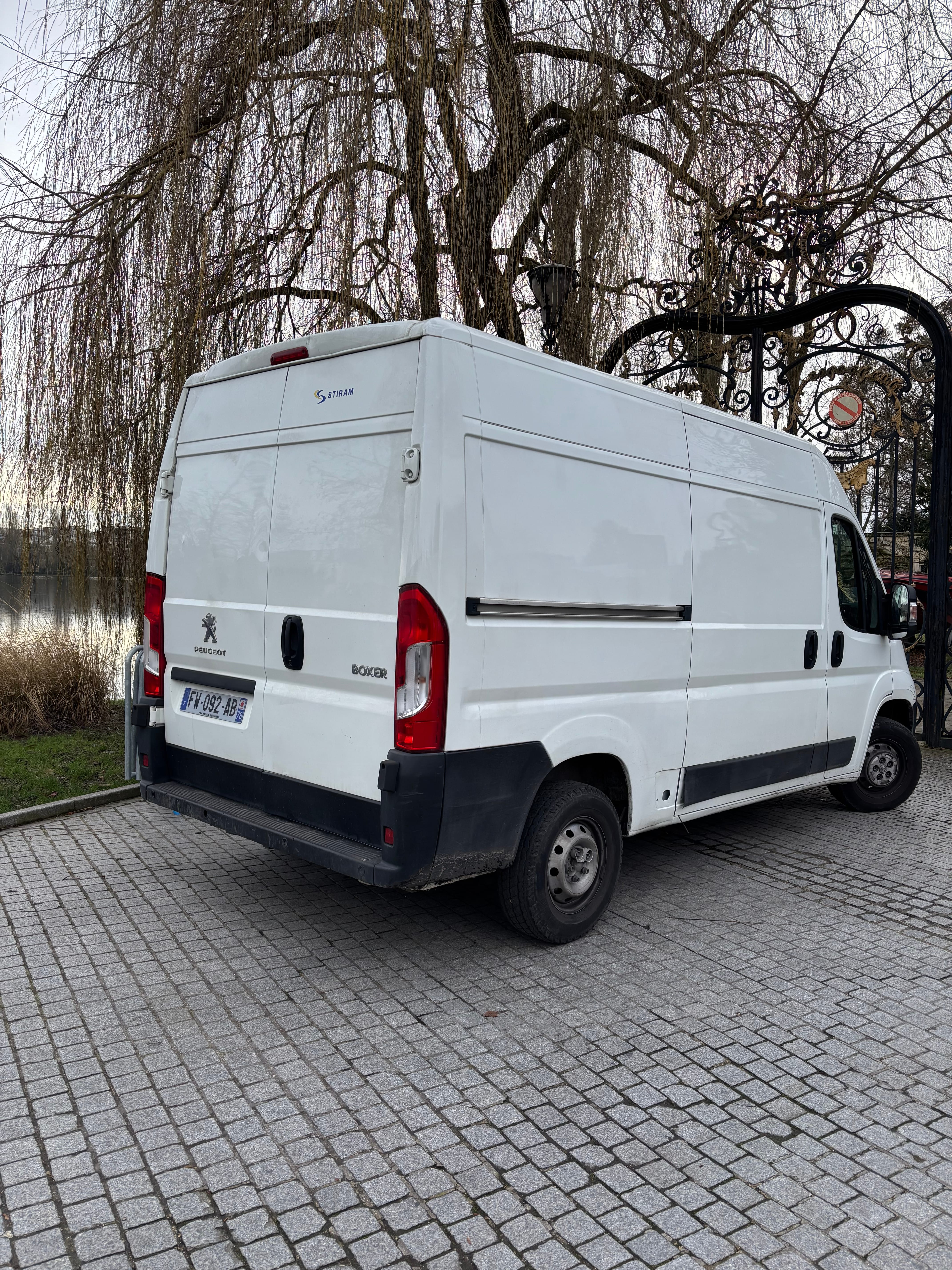 Peugeot Boxer 12m3 avec GPS