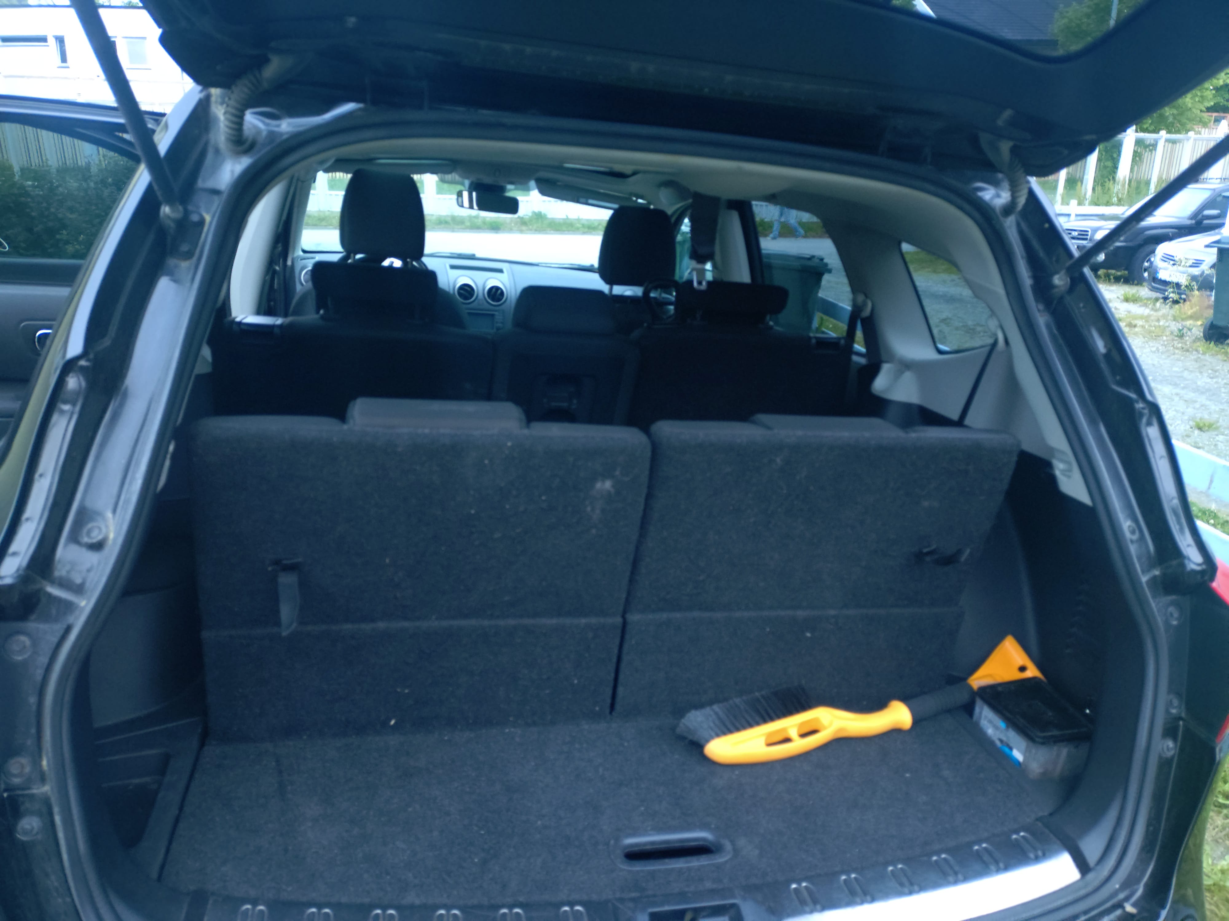 Nissan Qashqai+2 2.0 med GPS