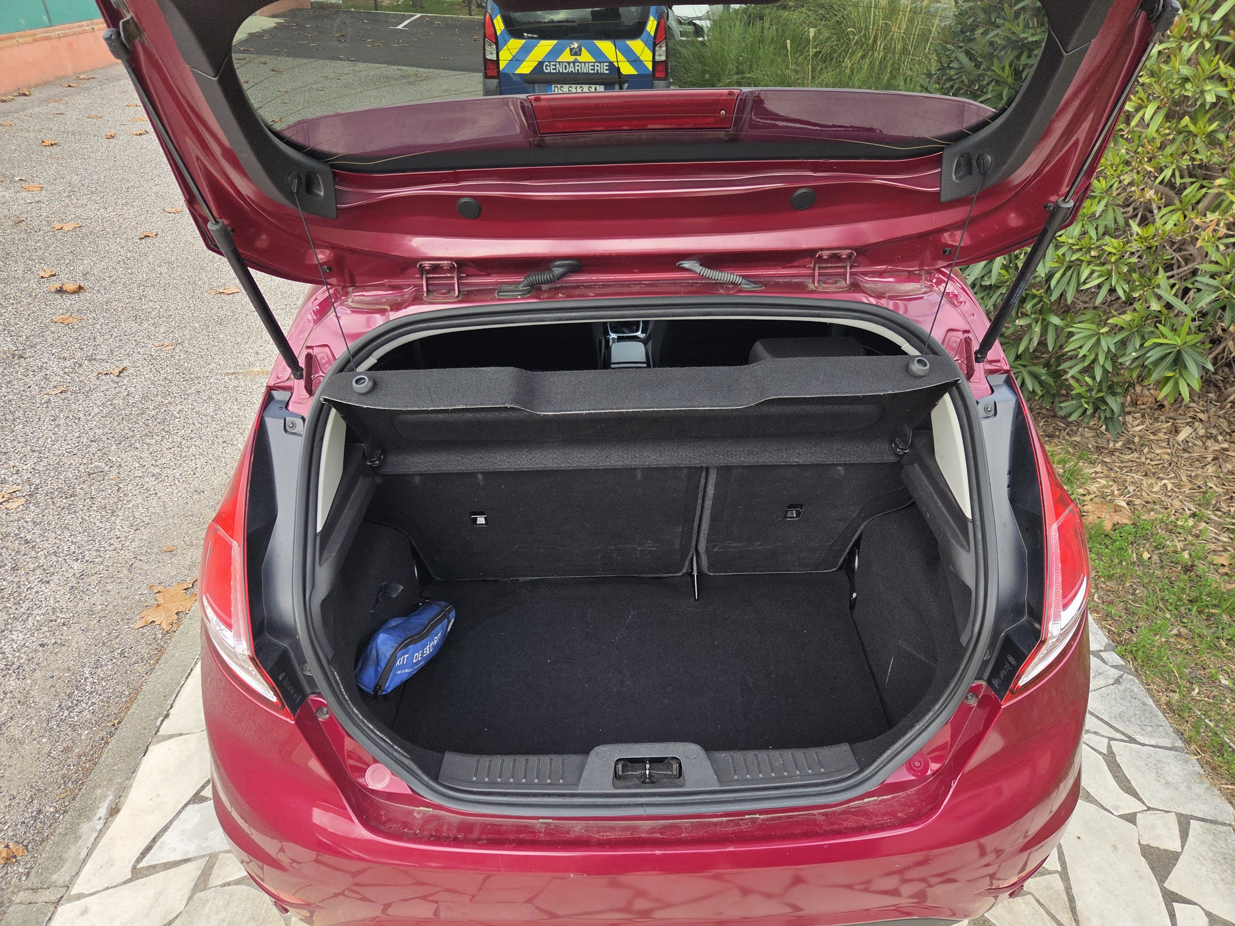 Ford Fiesta avec Entrée audio / iPod