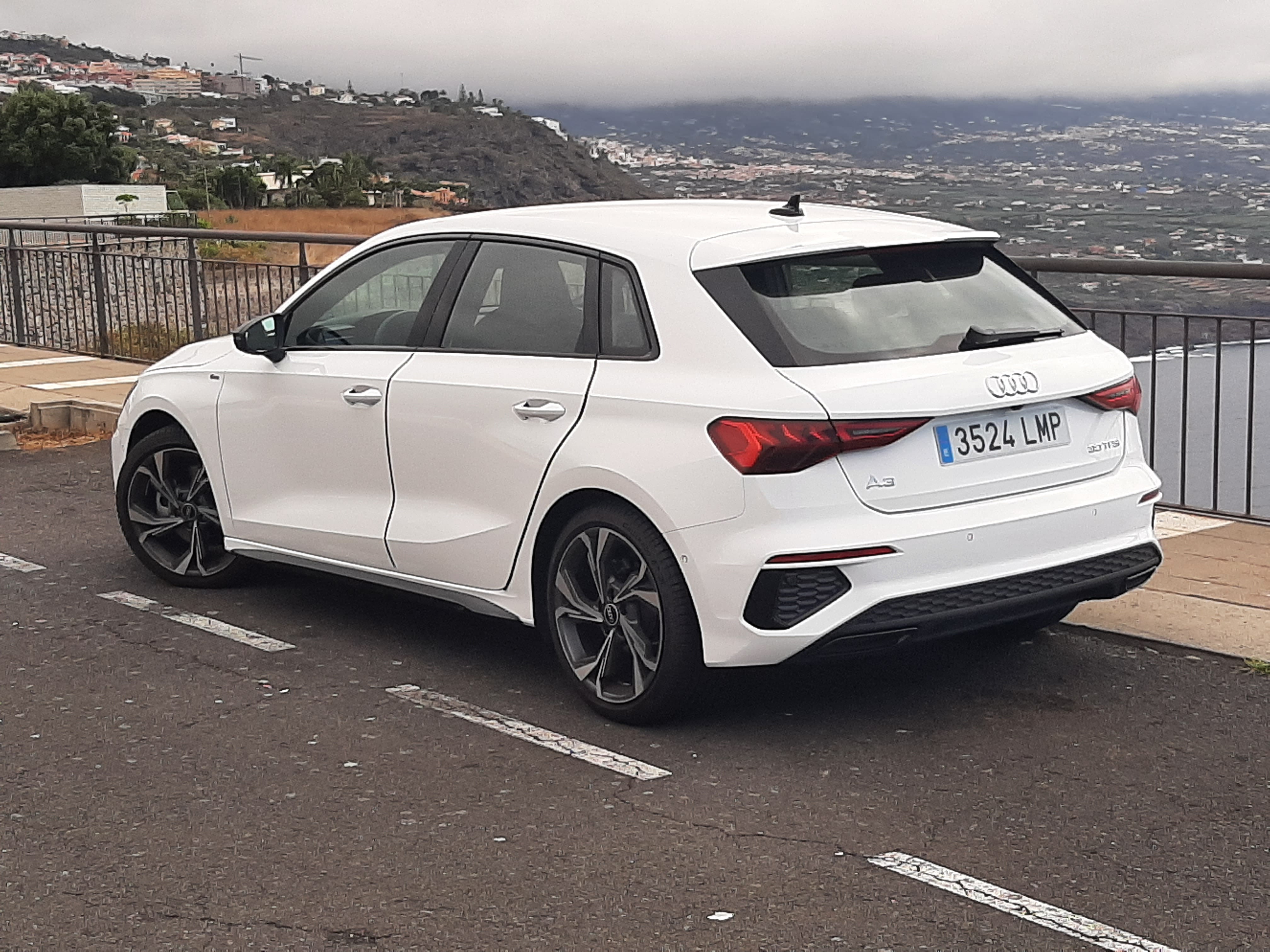 Audi A3 Sportback 110 Caballos con Aire acondicionado