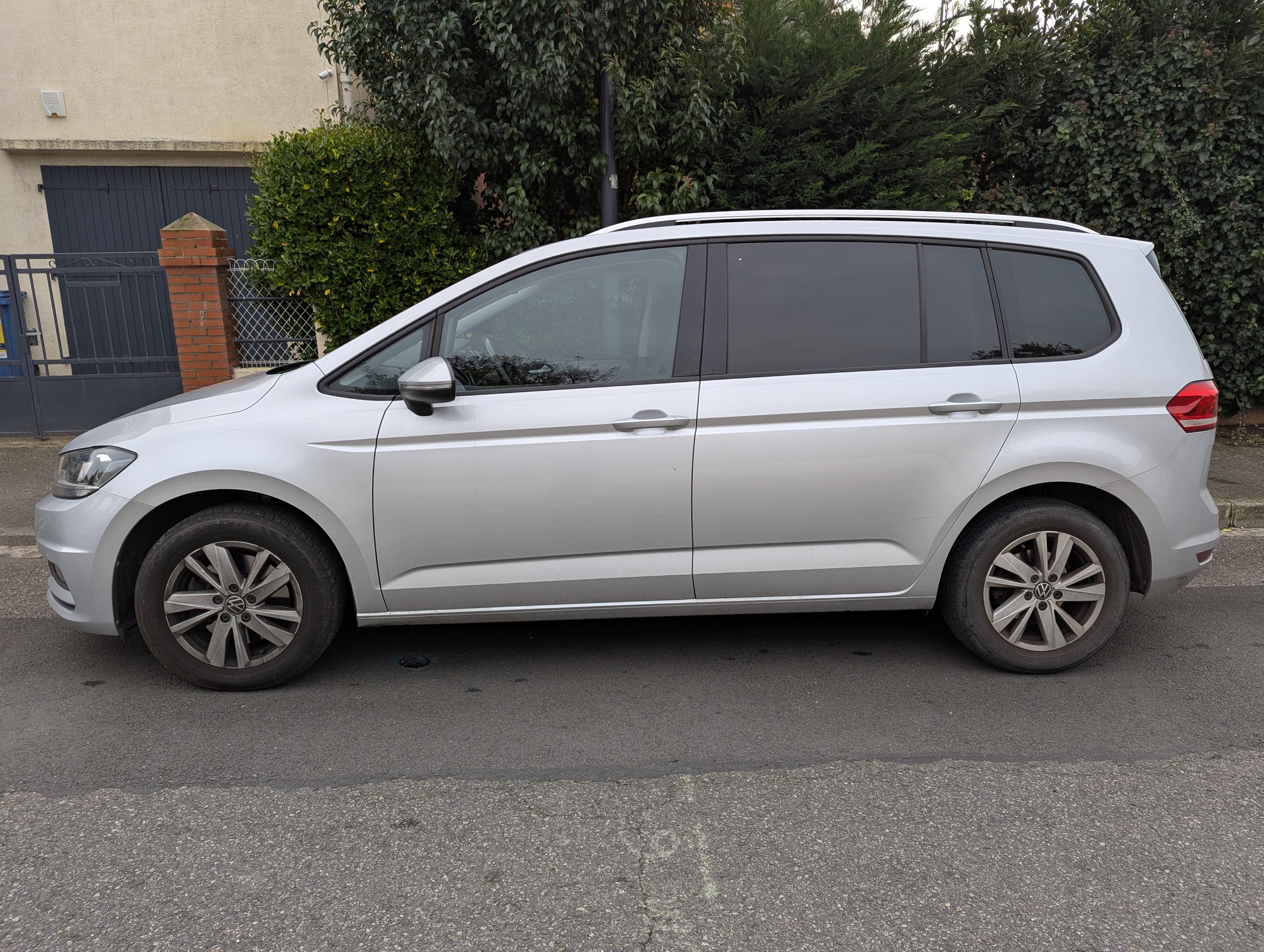 Volkswagen Touran avec Climatisation