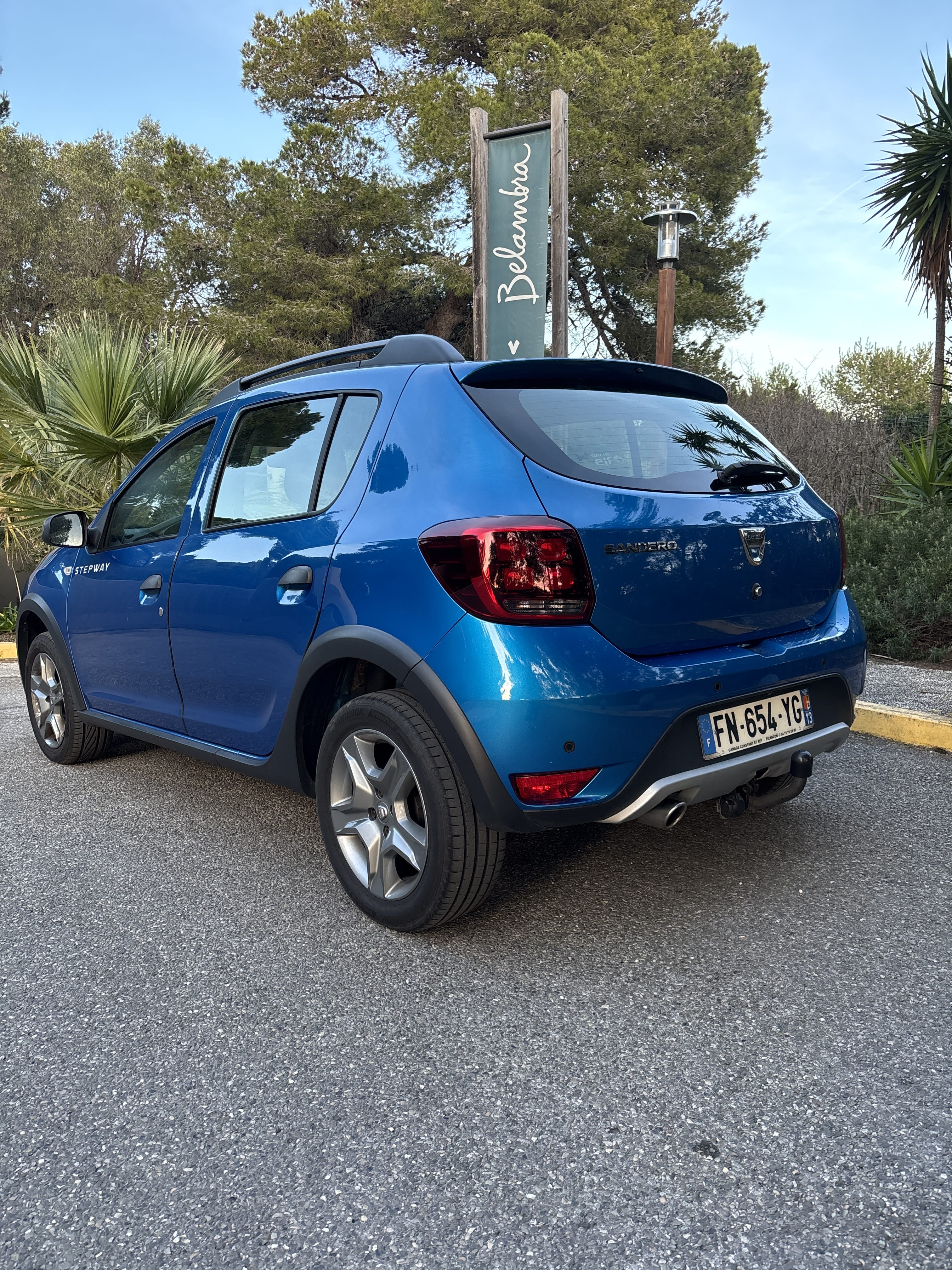 Dacia Sandero Stepway avec GPS