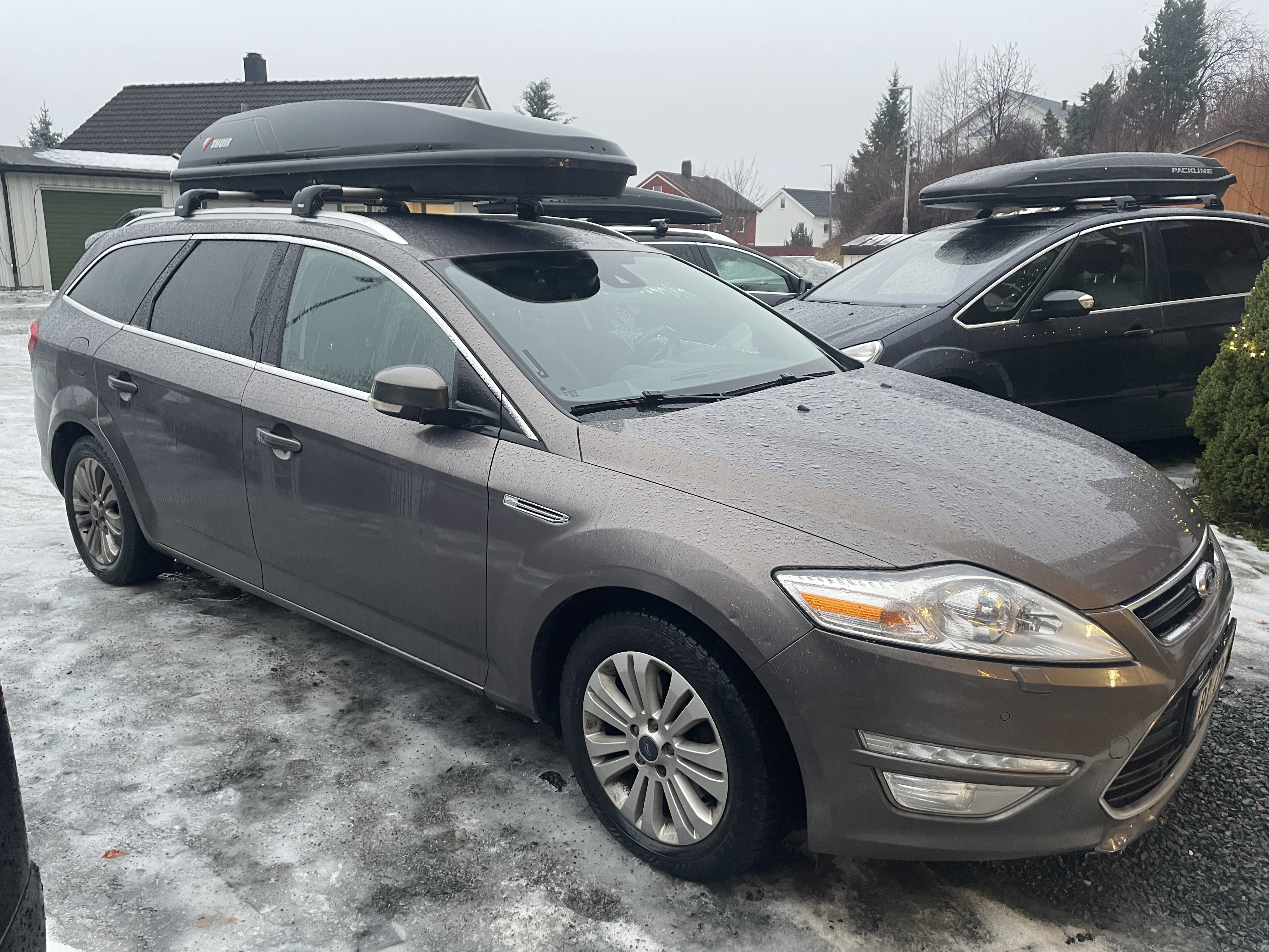 Ford Mondeo SW Automatic transmission,roof cargo box, 2012, Diesel, automatic