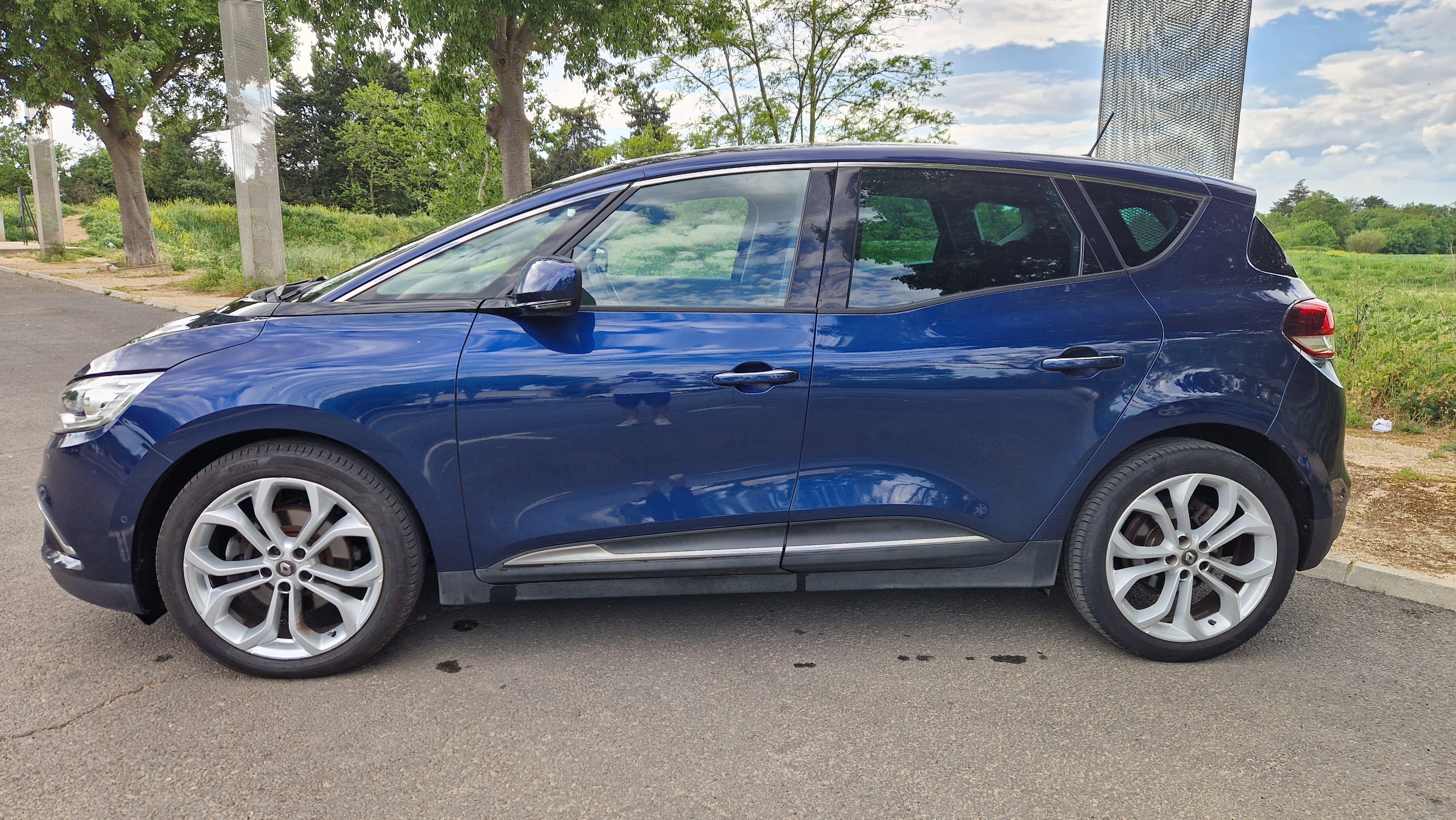 Renault Scenic avec Climatisation
