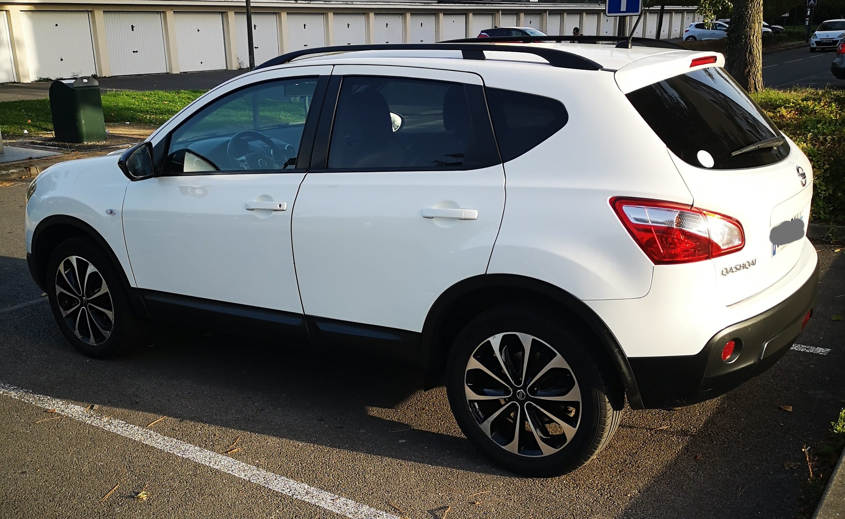 Nissan Qashqai avec Climatisation