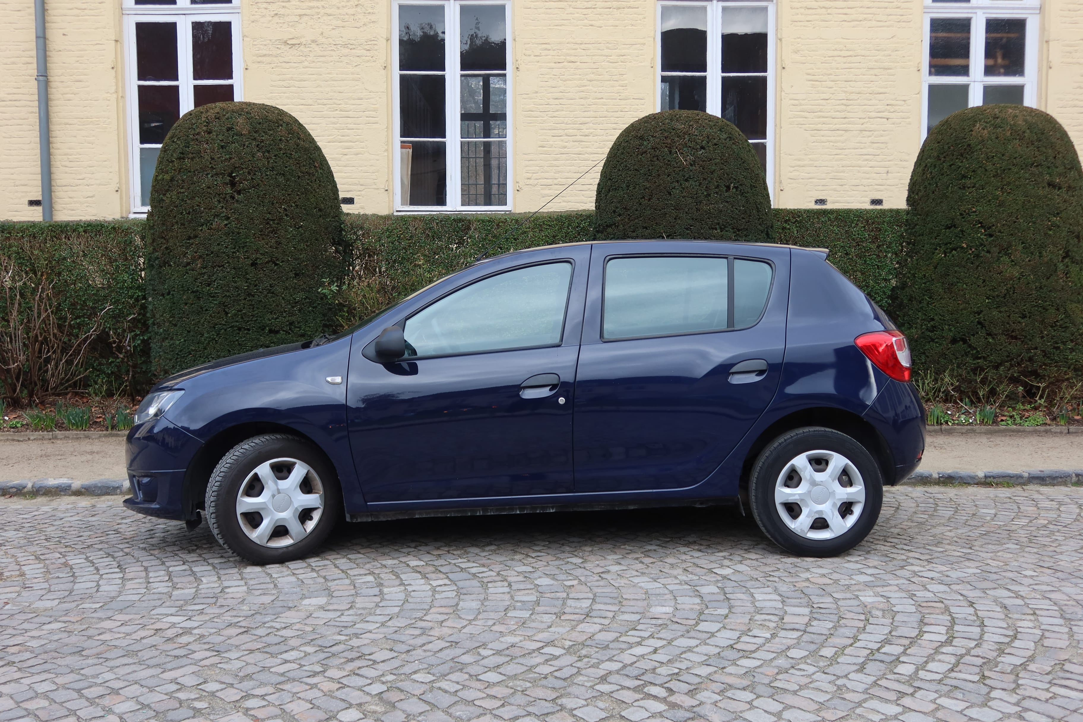Dacia Sandero with Air conditioning
