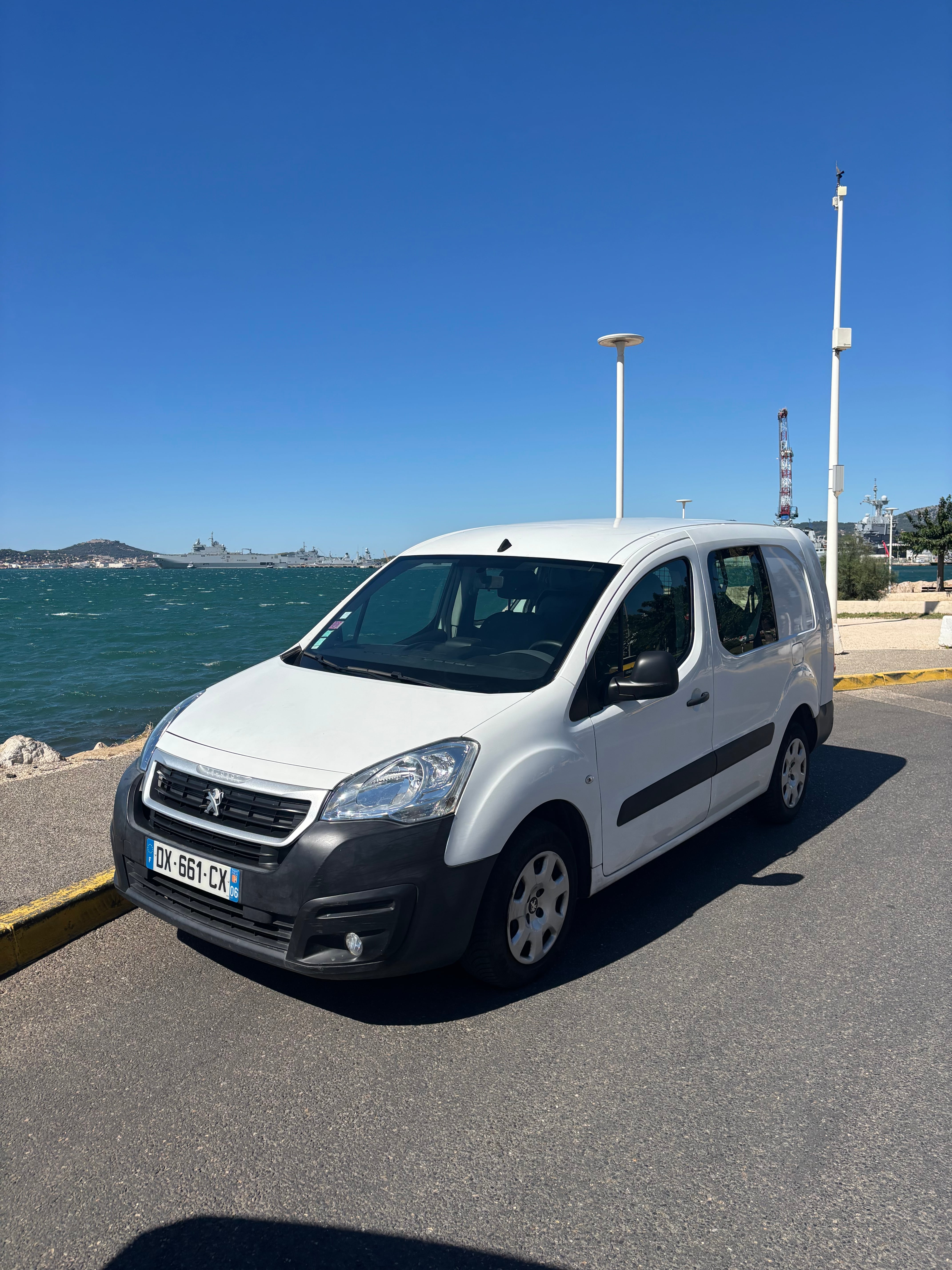Peugeot Partner Double Cabine, 2015, Diesel