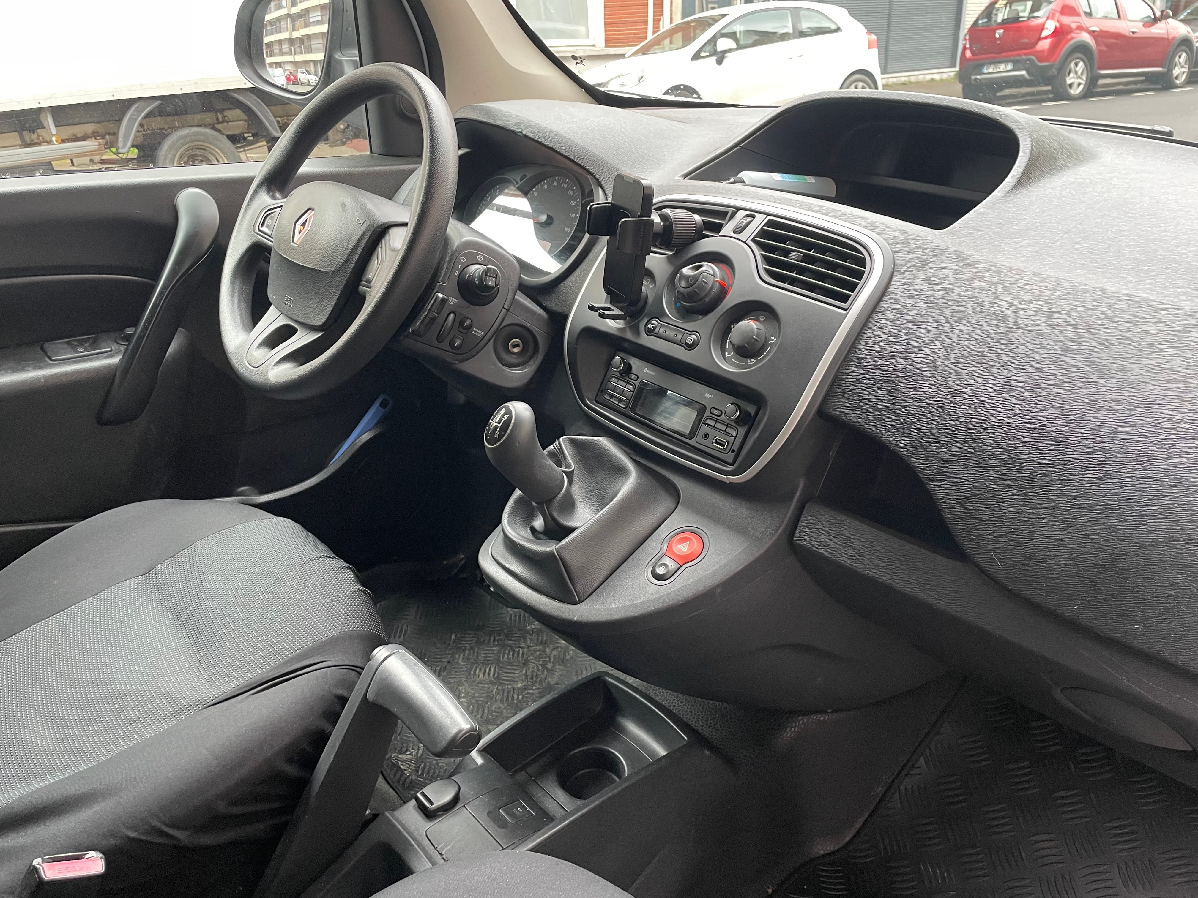 Renault Kangoo Express avec Entrée audio / iPod