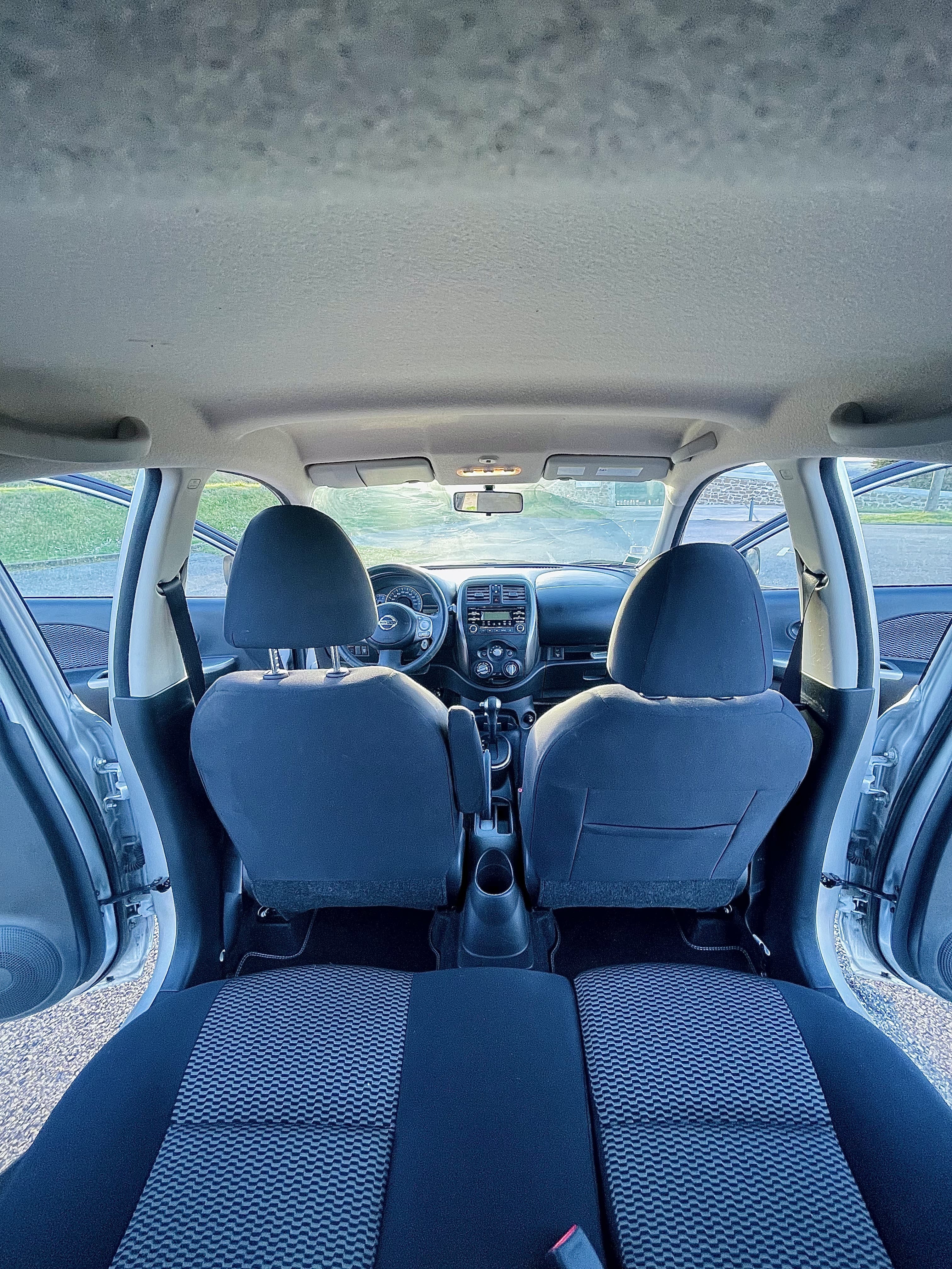 Nissan Micra avec Entrée audio / iPod