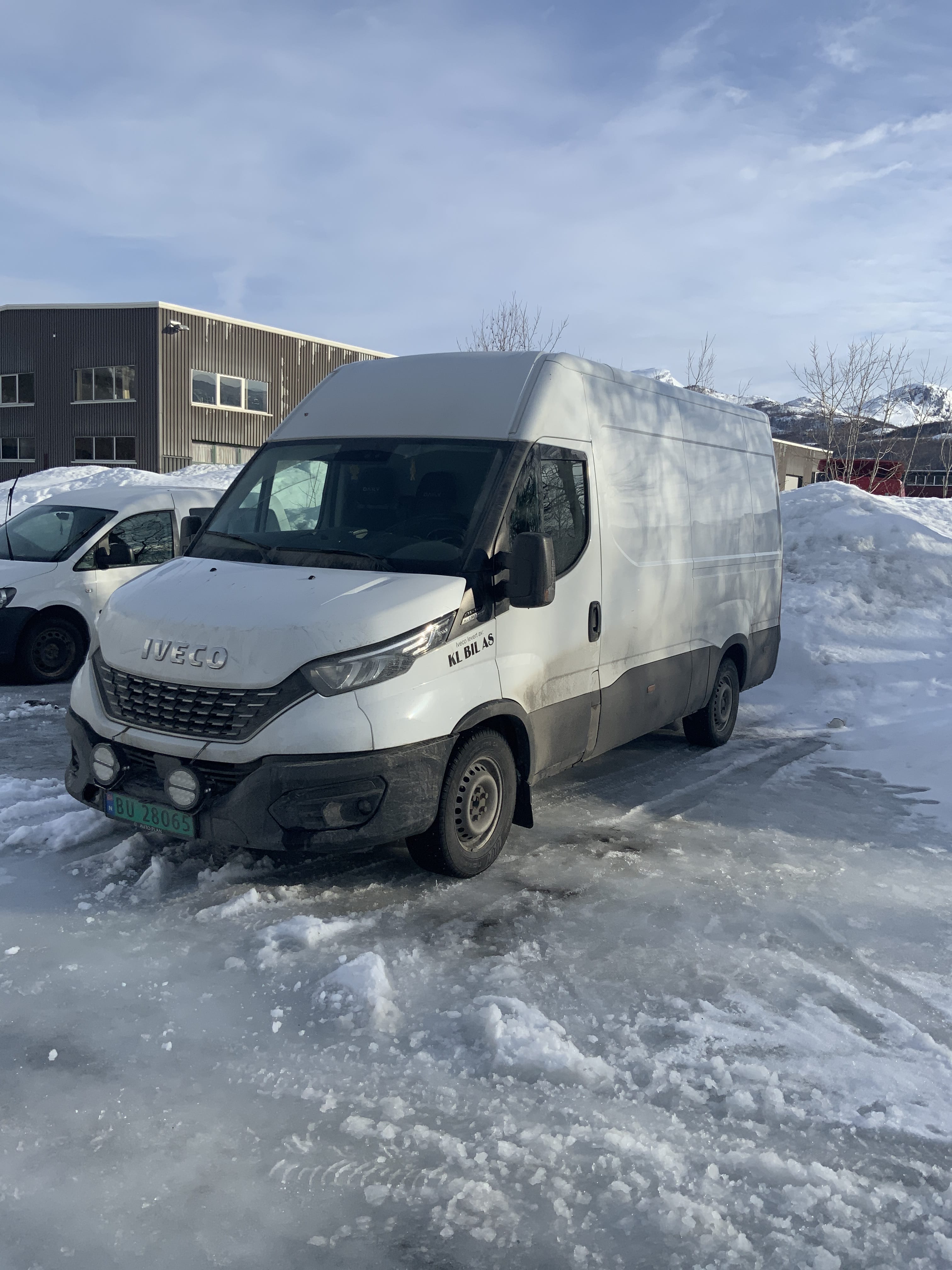Iveco Daily Varebil 2 liter 177hk, 2021, Diesel, automatic