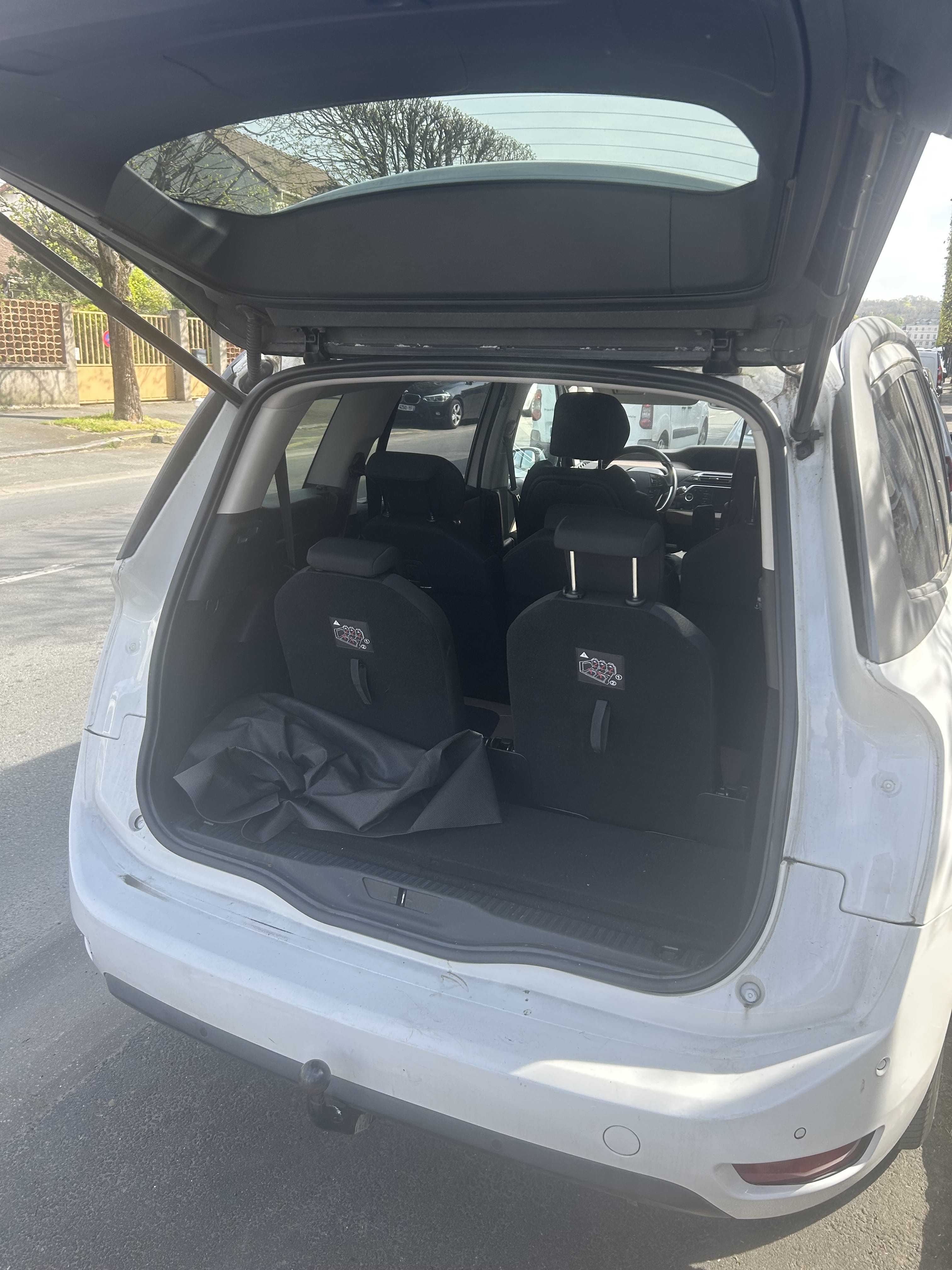 Citroen C4 Grand Spacetourer, 2013, Essence 95, 7 places