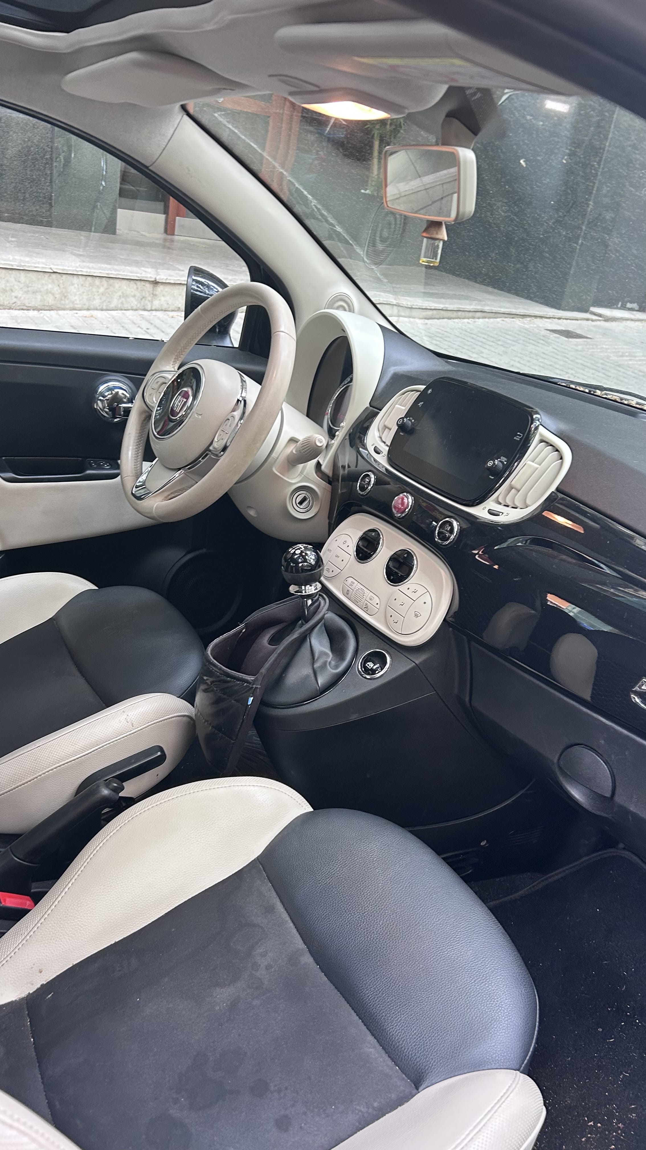 Fiat 500 con GPS