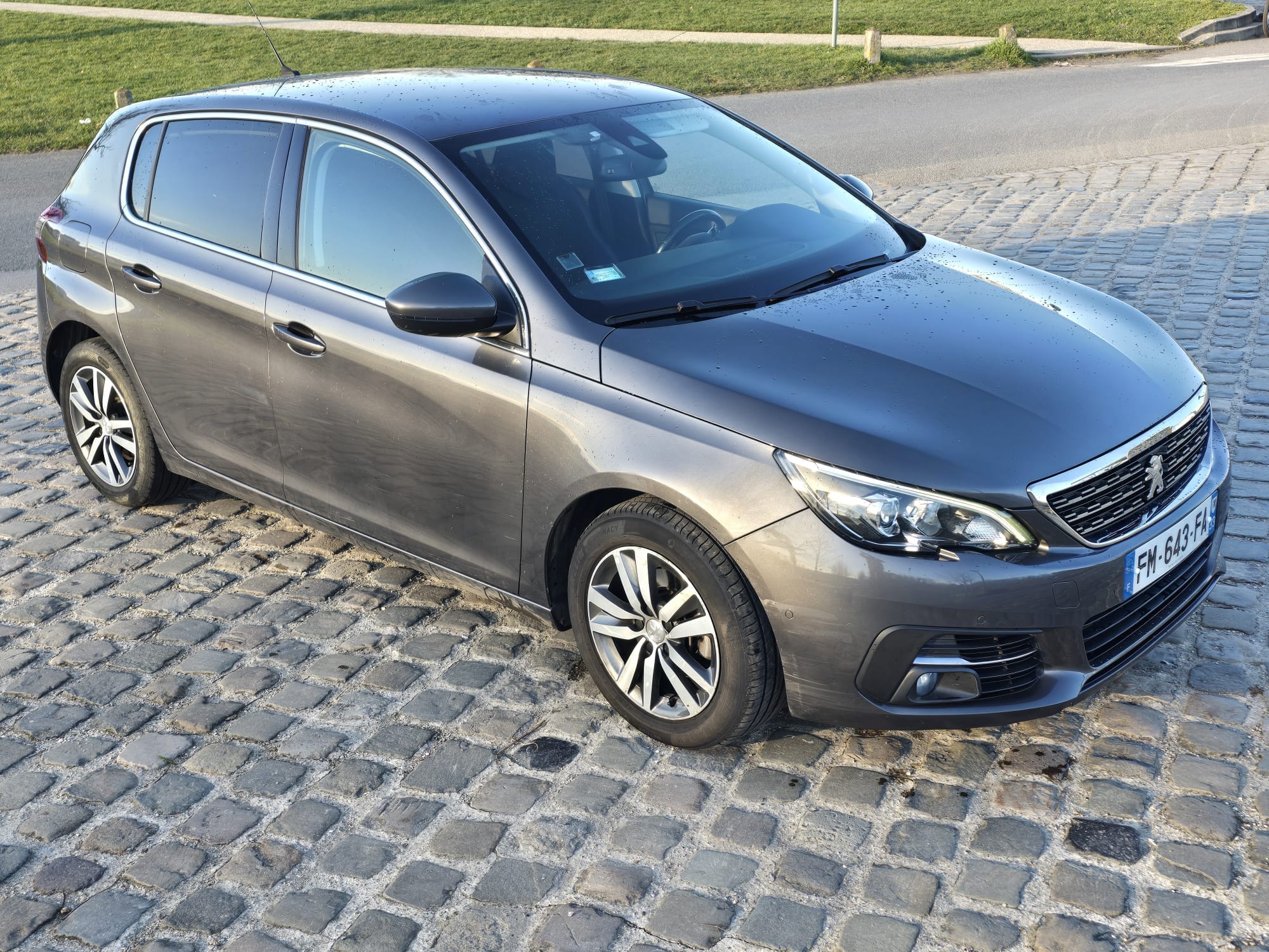 Peugeot 308, 2019, Essence 95, automatique