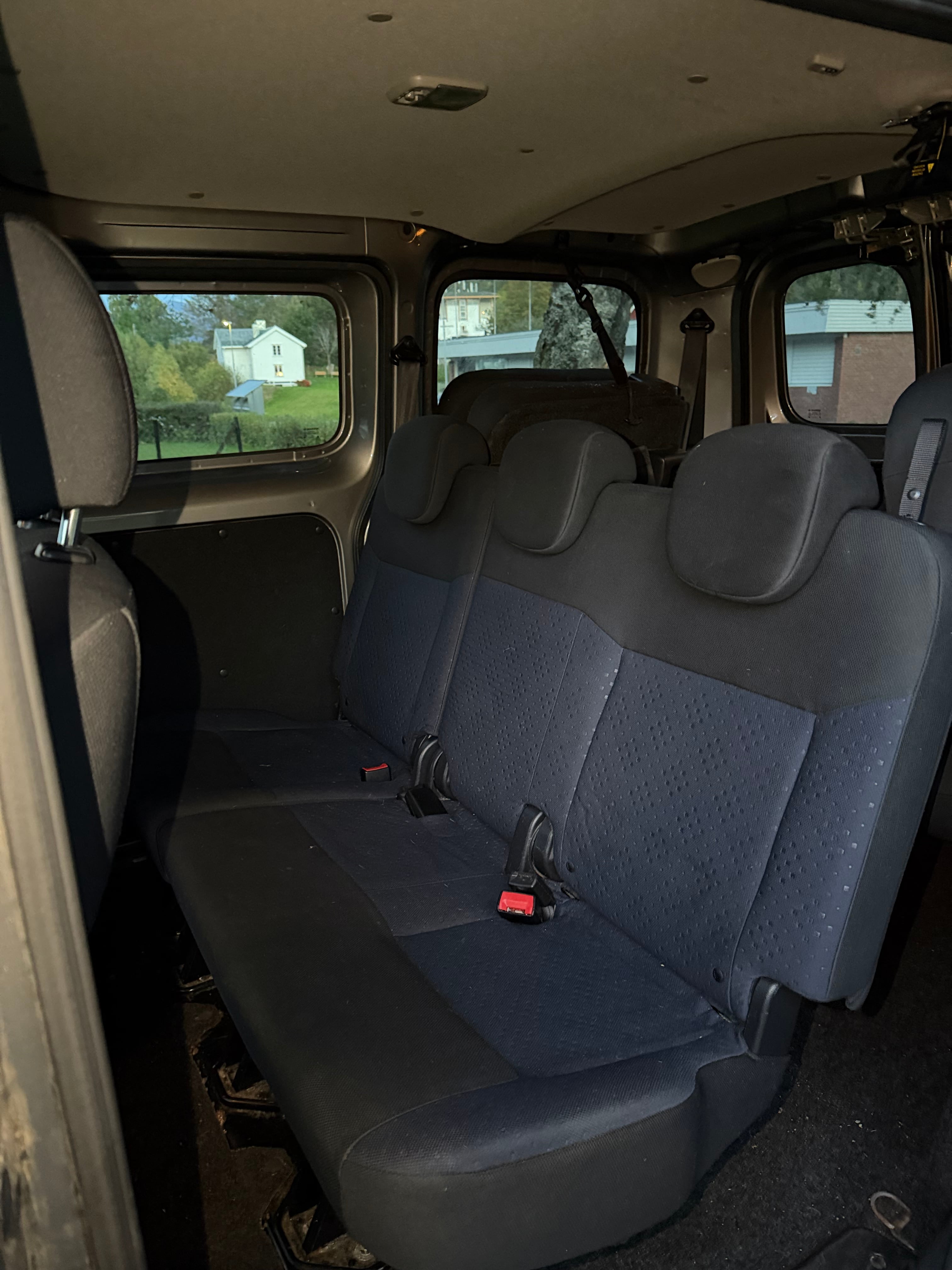 Nissan NV200 med Bluetooth audio