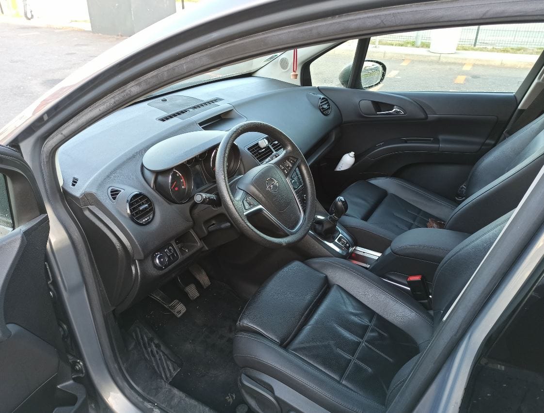 Opel Meriva 1.4 avec Siège bébé