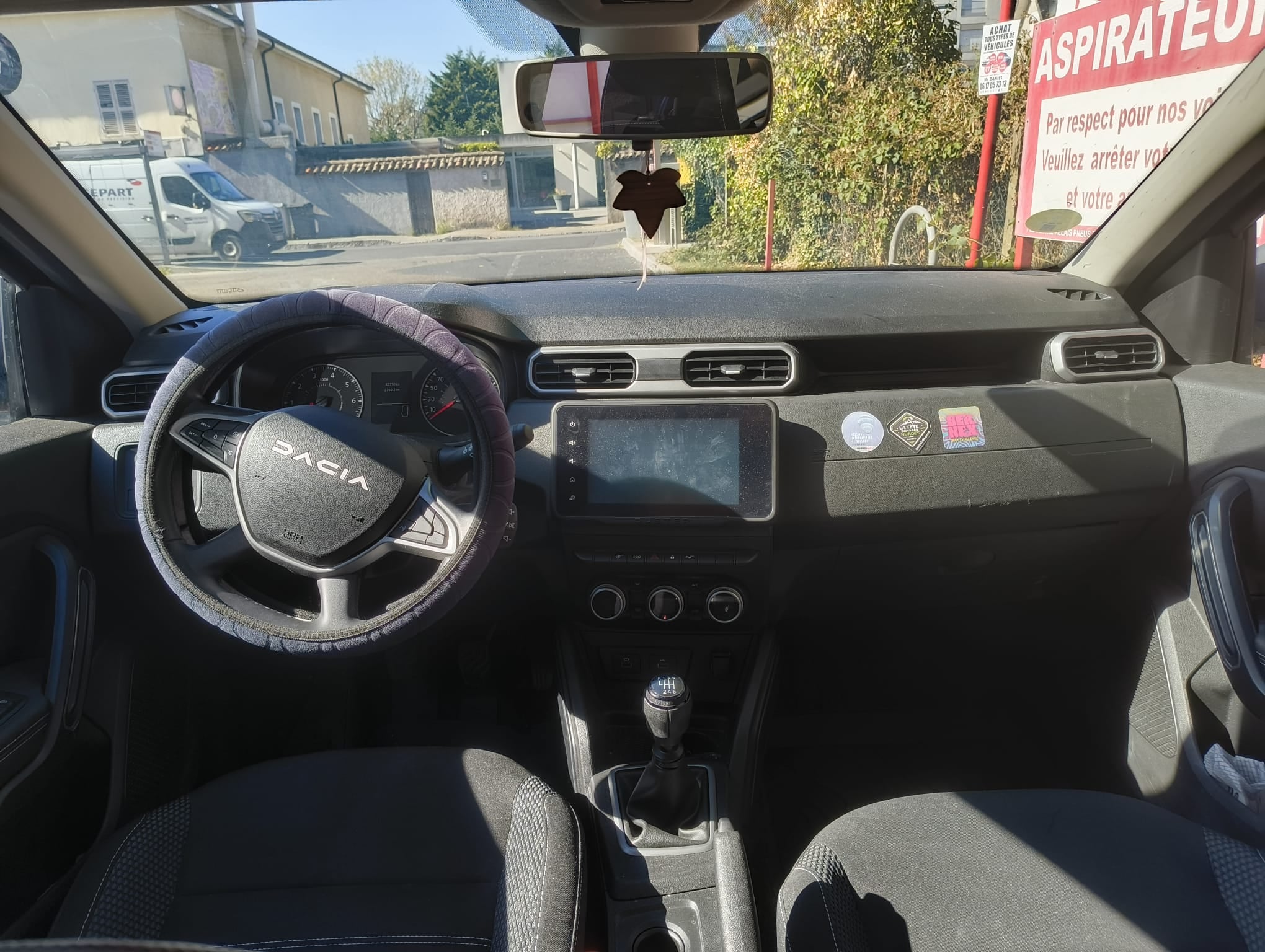 Dacia Duster with GPS