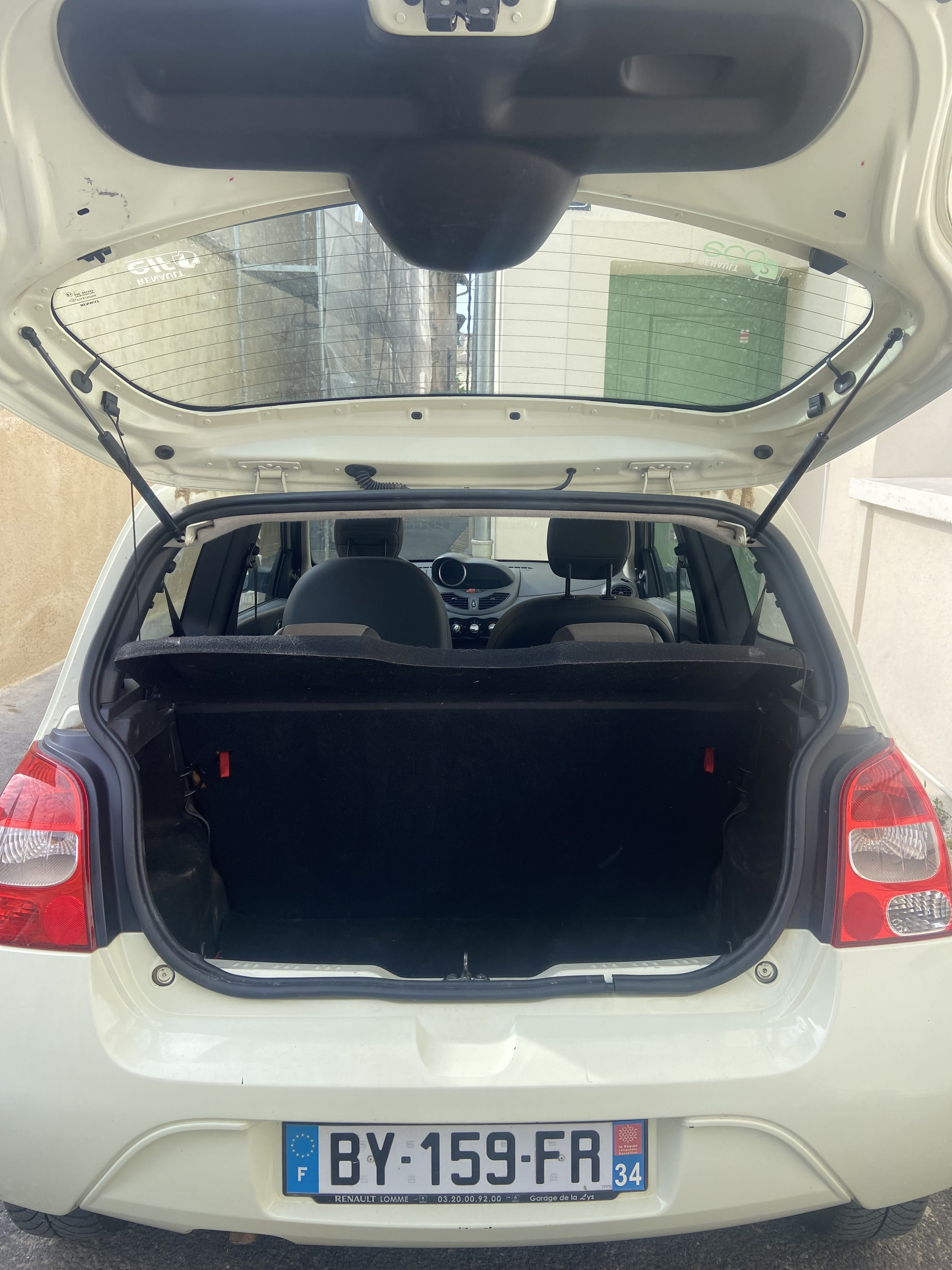 Renault Twingo II avec Audio Bluetooth