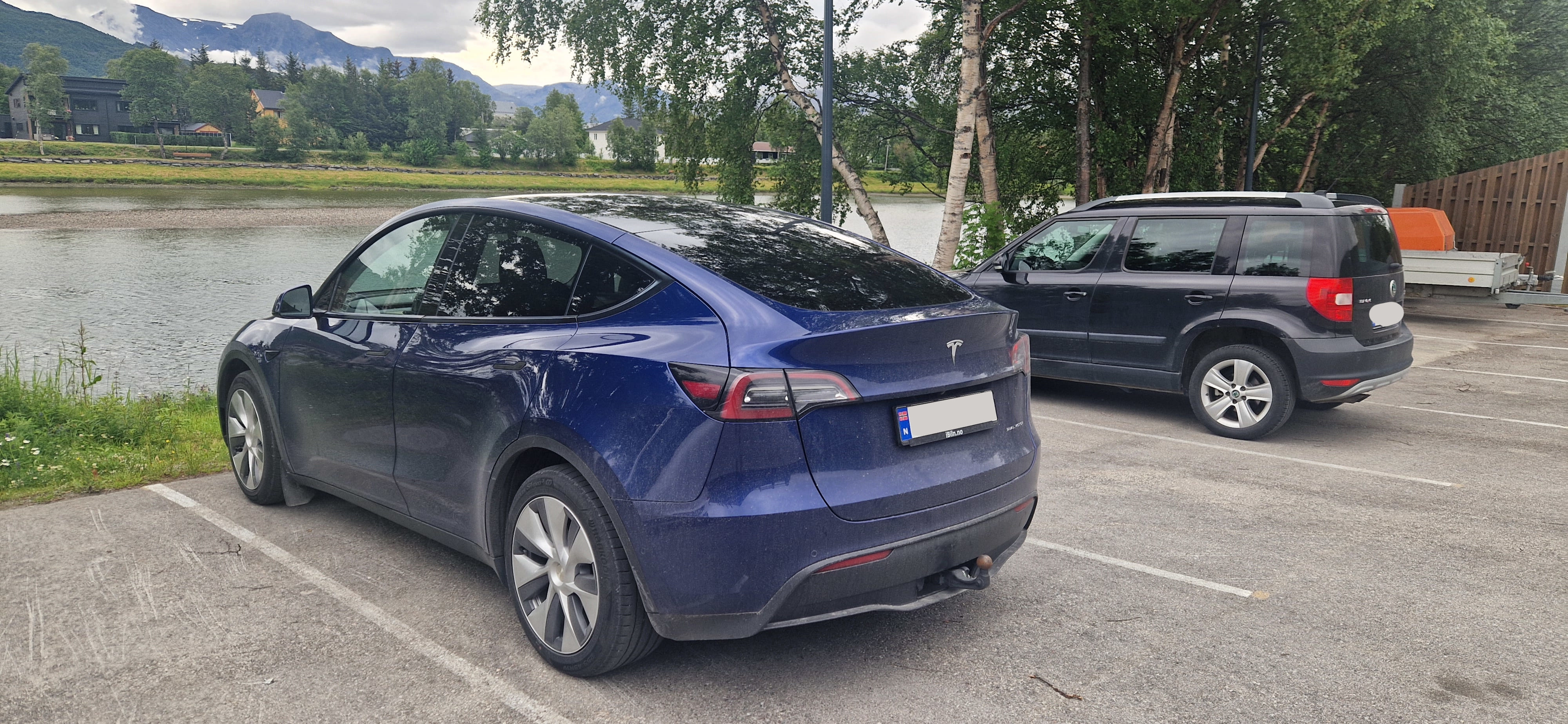 Tesla Model Y Long Range avec GPS