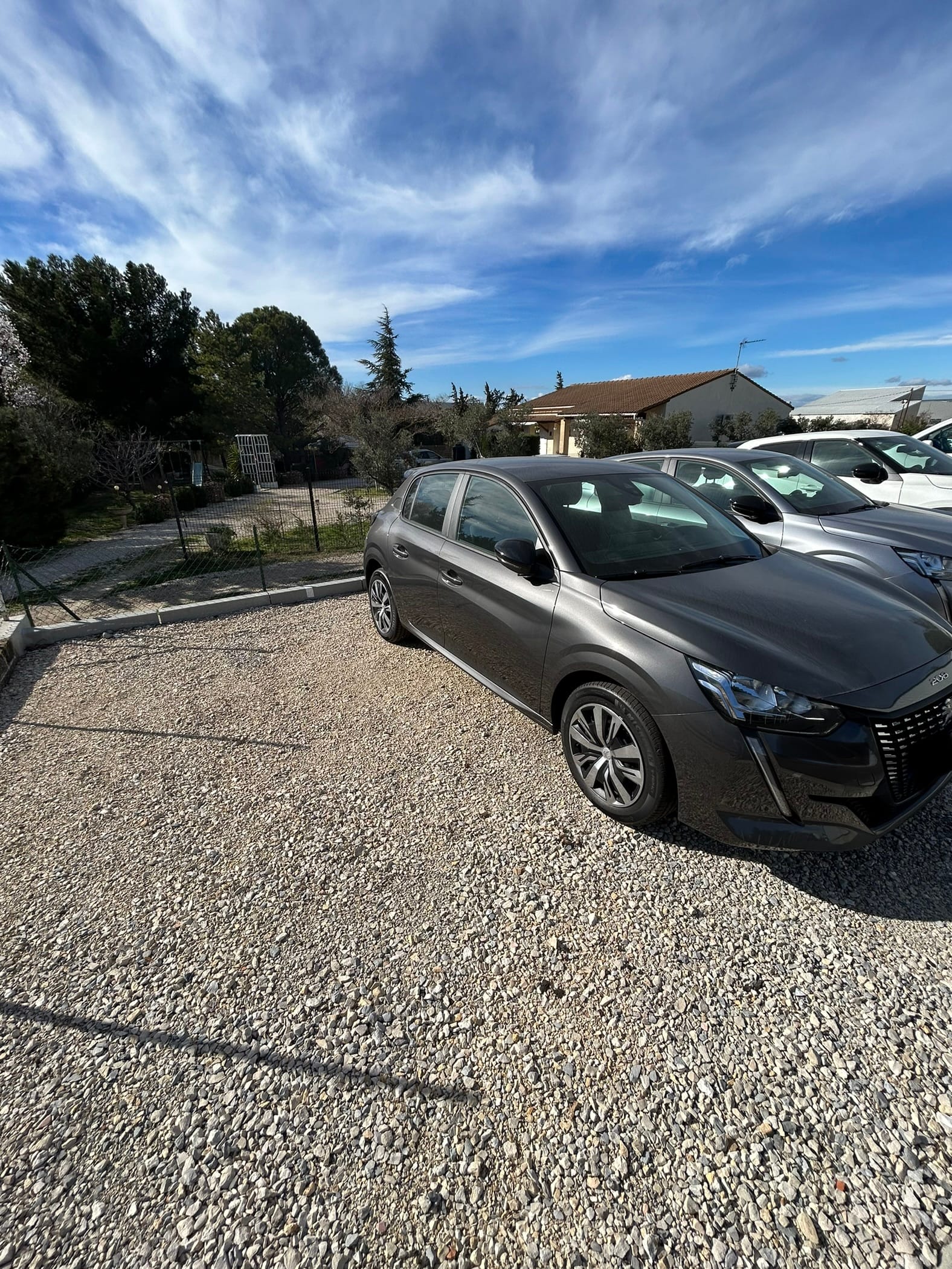 Peugeot 208, 2023, Essence 98