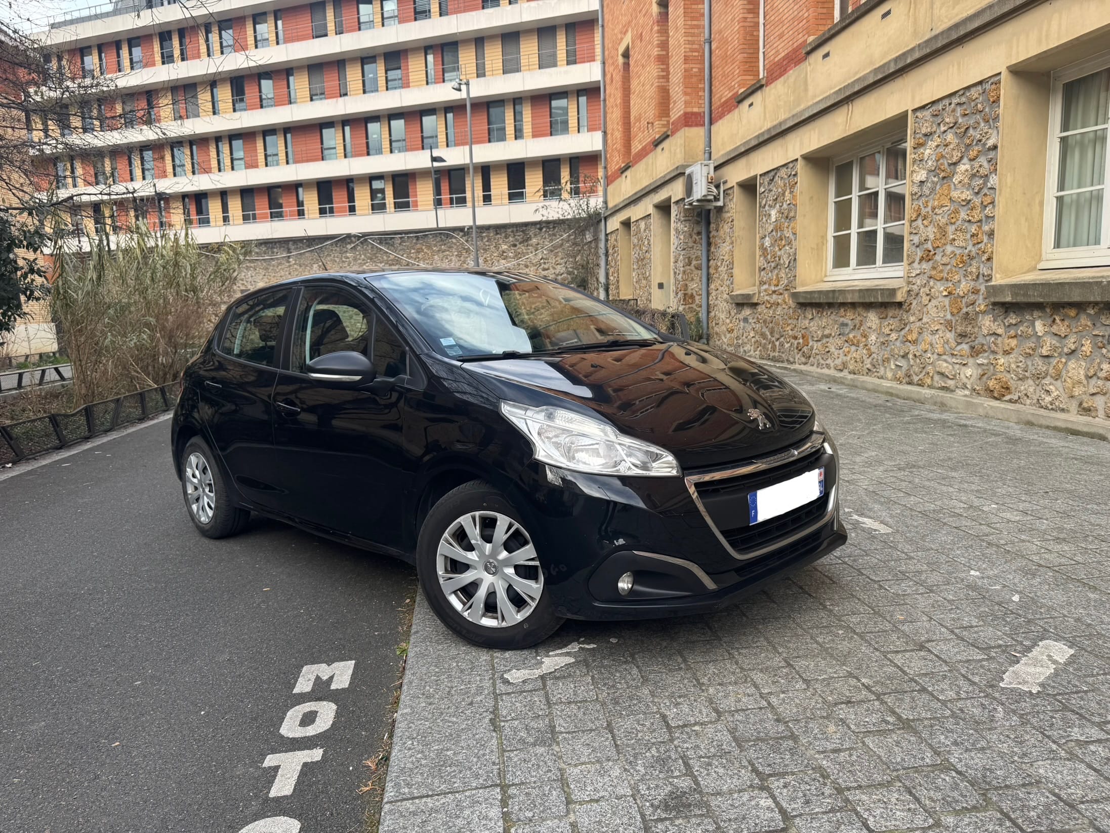 Peugeot 208, 2017, Diesel