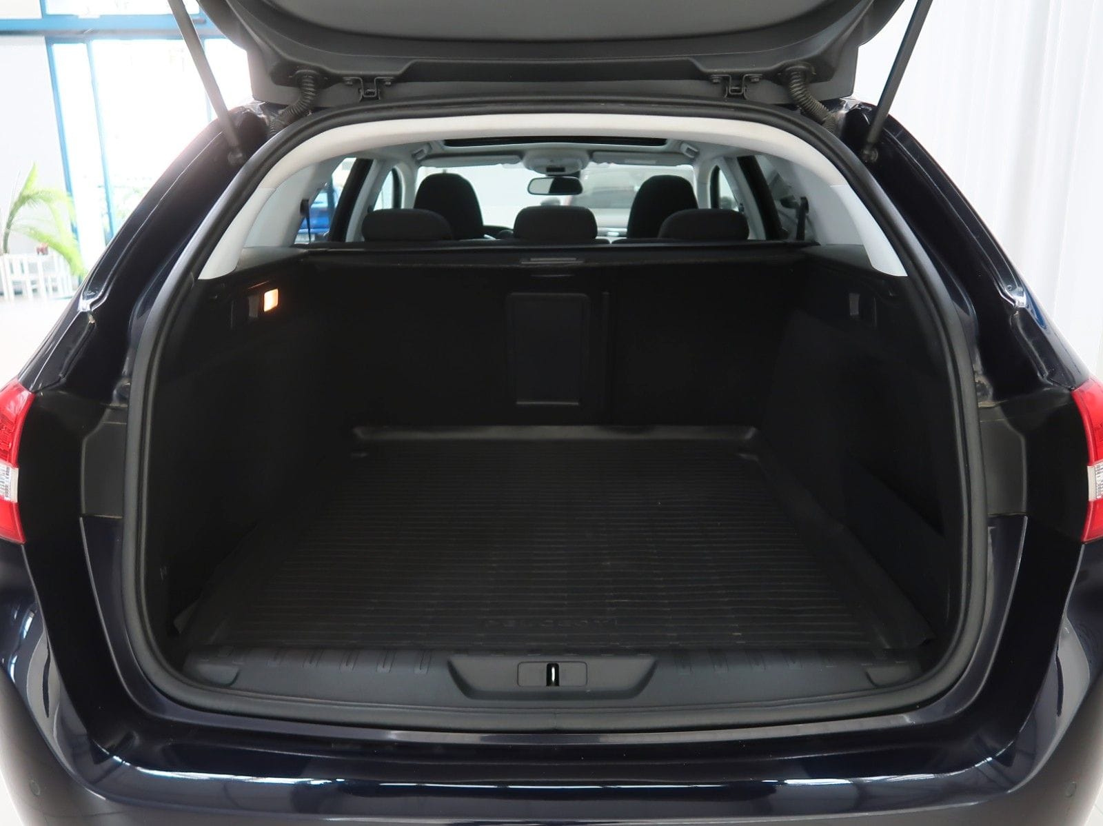 Peugeot 308 SW avec GPS