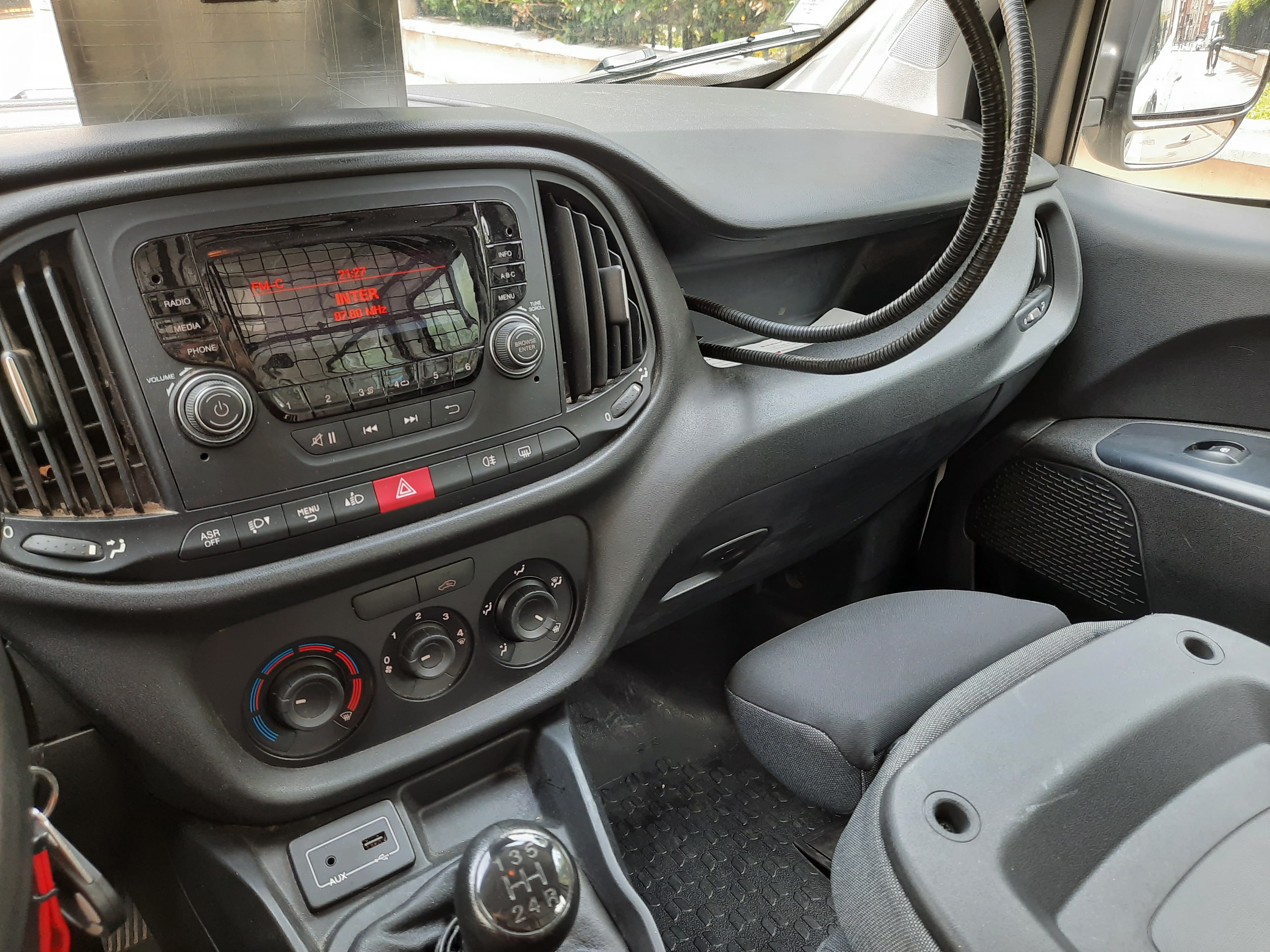 Fiat Doblo Cargo Maxi vitré Diesel