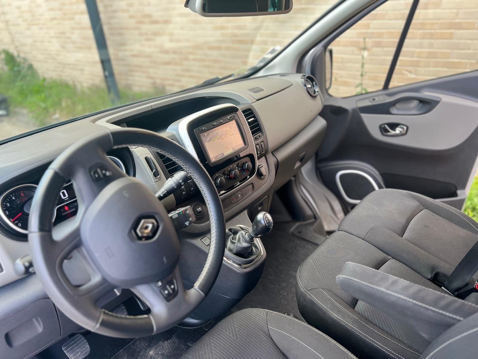 Renault Trafic Passenger avec Régulateur de vitesse