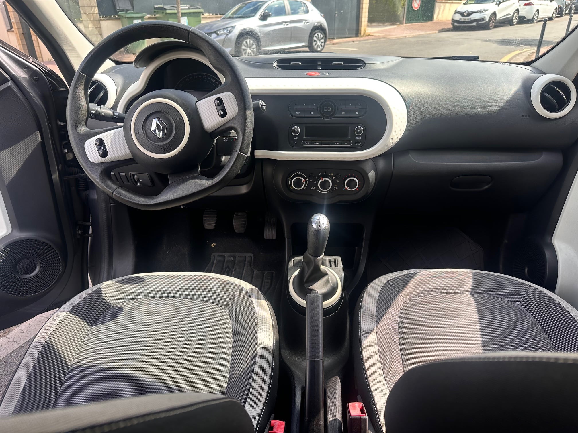 Renault Twingo III 1.0 Sce avec Port USB