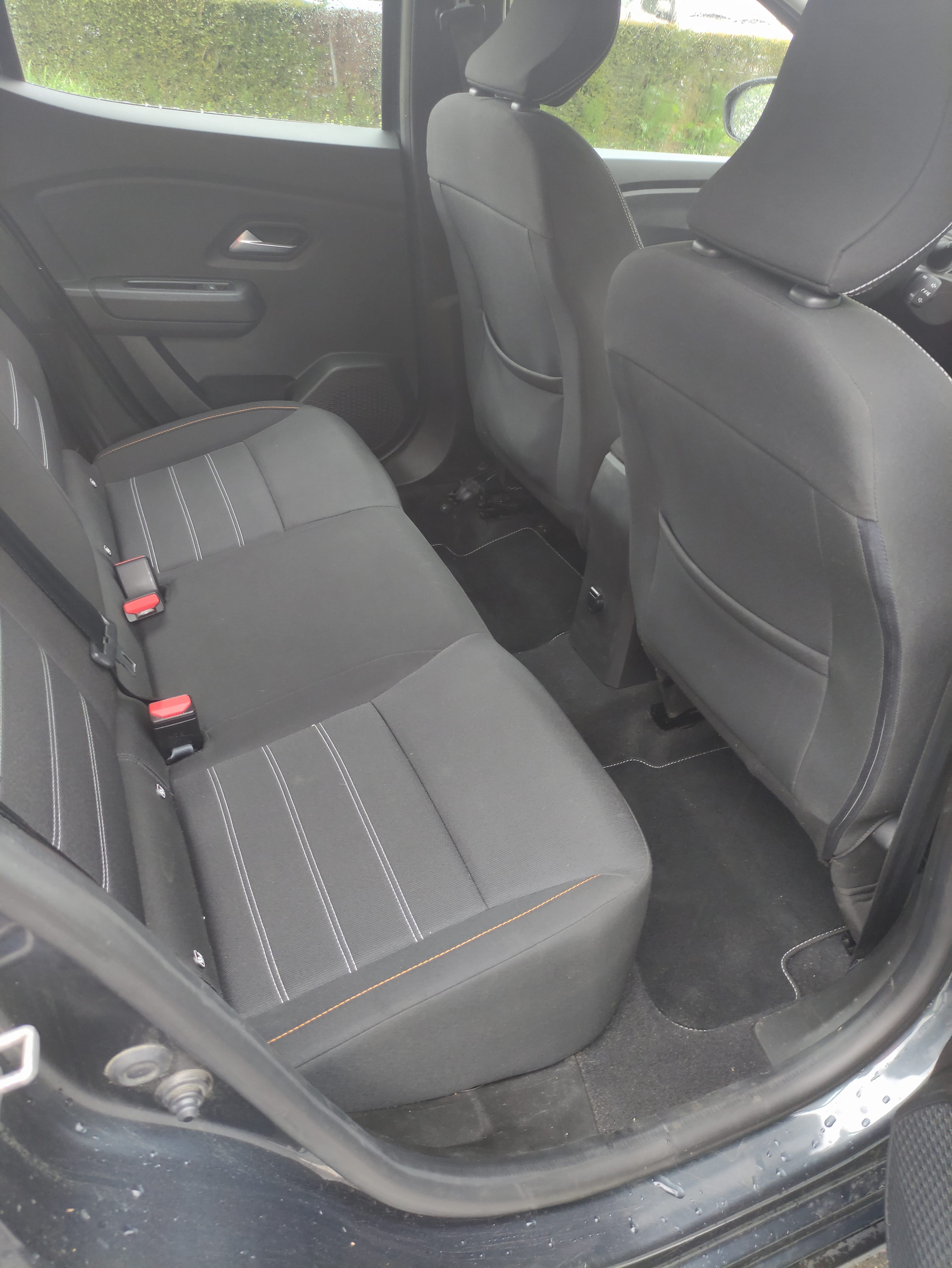 Dacia Sandero Stepway TCE 90 Confort avec Audio Bluetooth