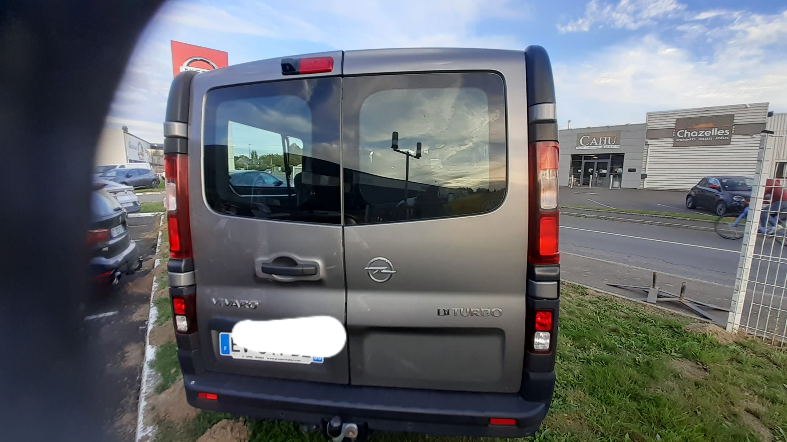 Opel Vivaro Combi avec Audio Bluetooth