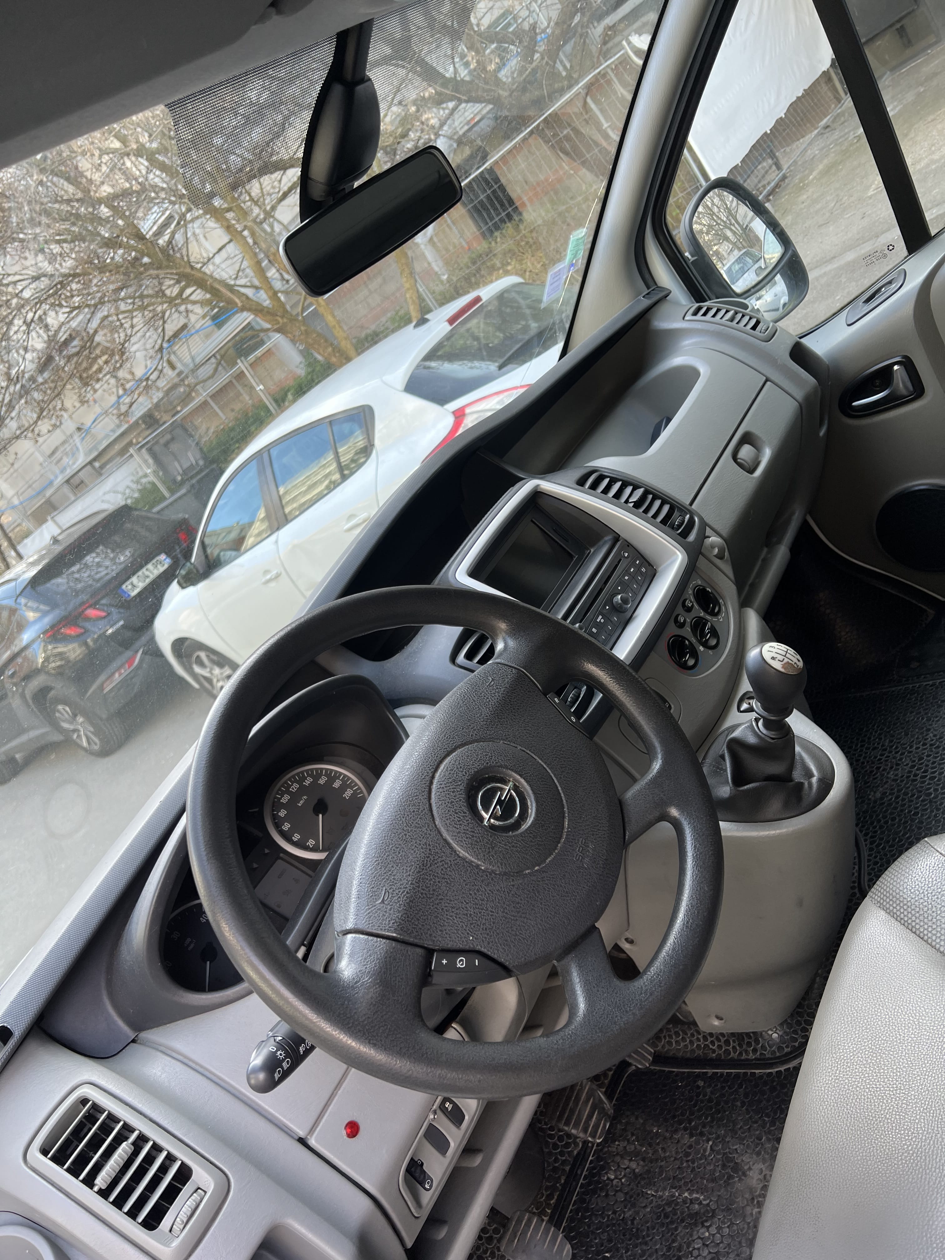 Opel Vivaro Combi