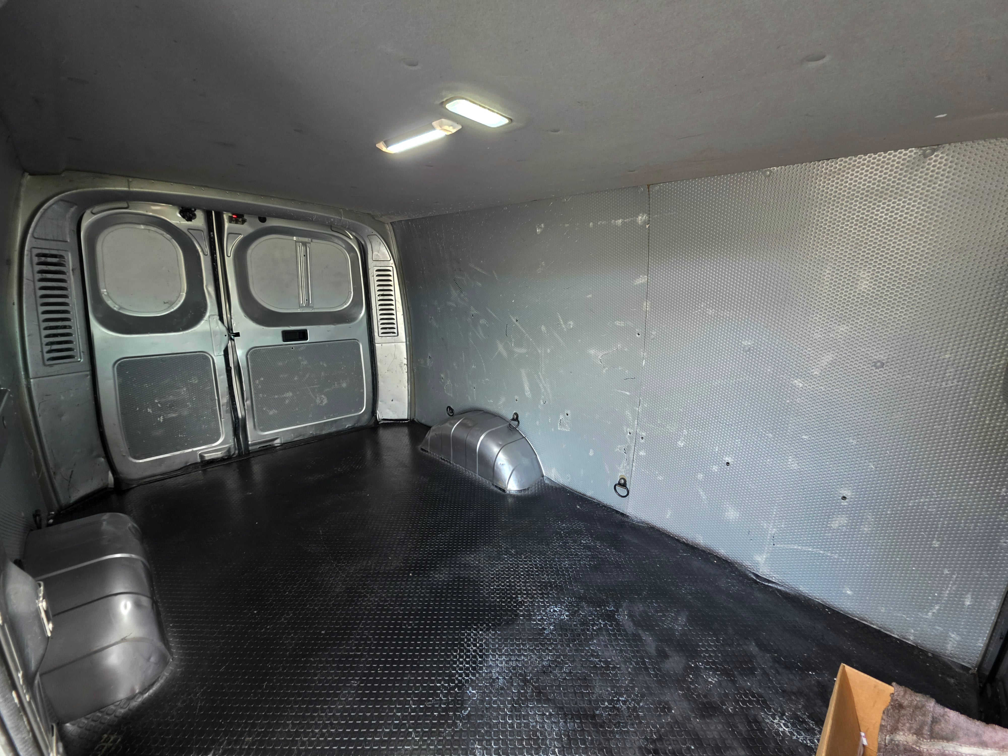 Maxus eDeliver 3 LWB 6,3 m³ - Lang utgave med Vinterdekk