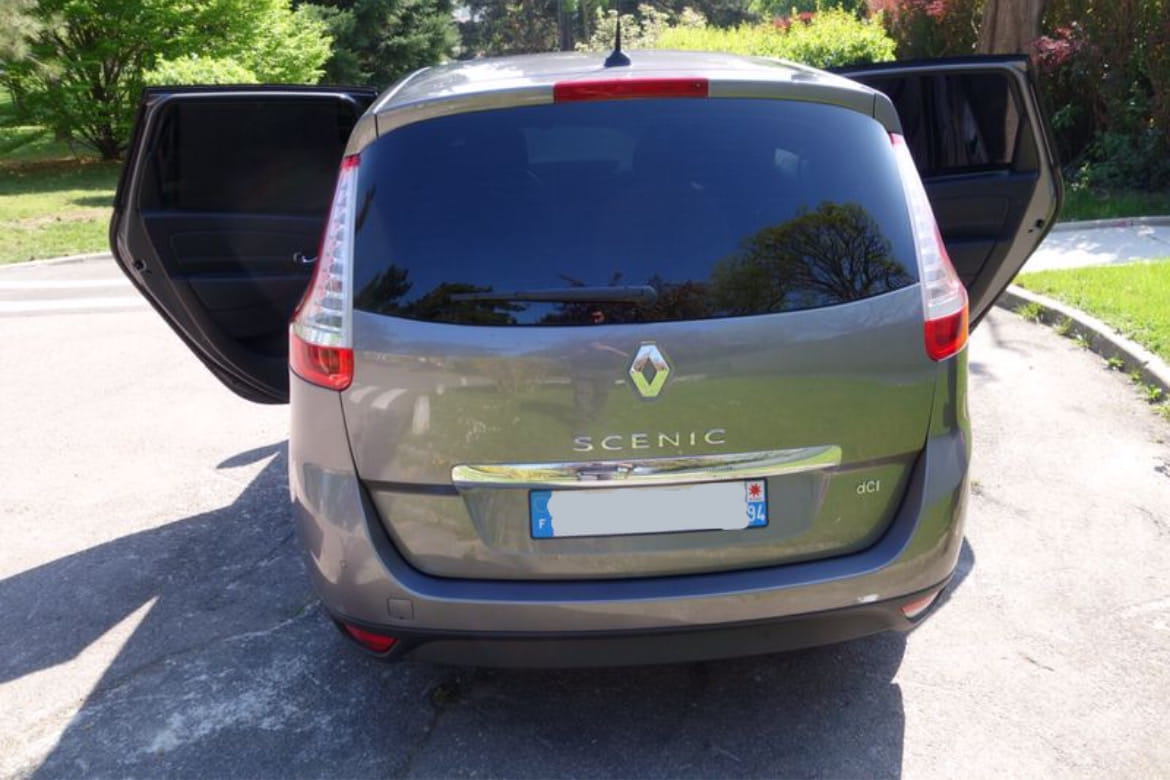 Renault Grand Scenic avec GPS
