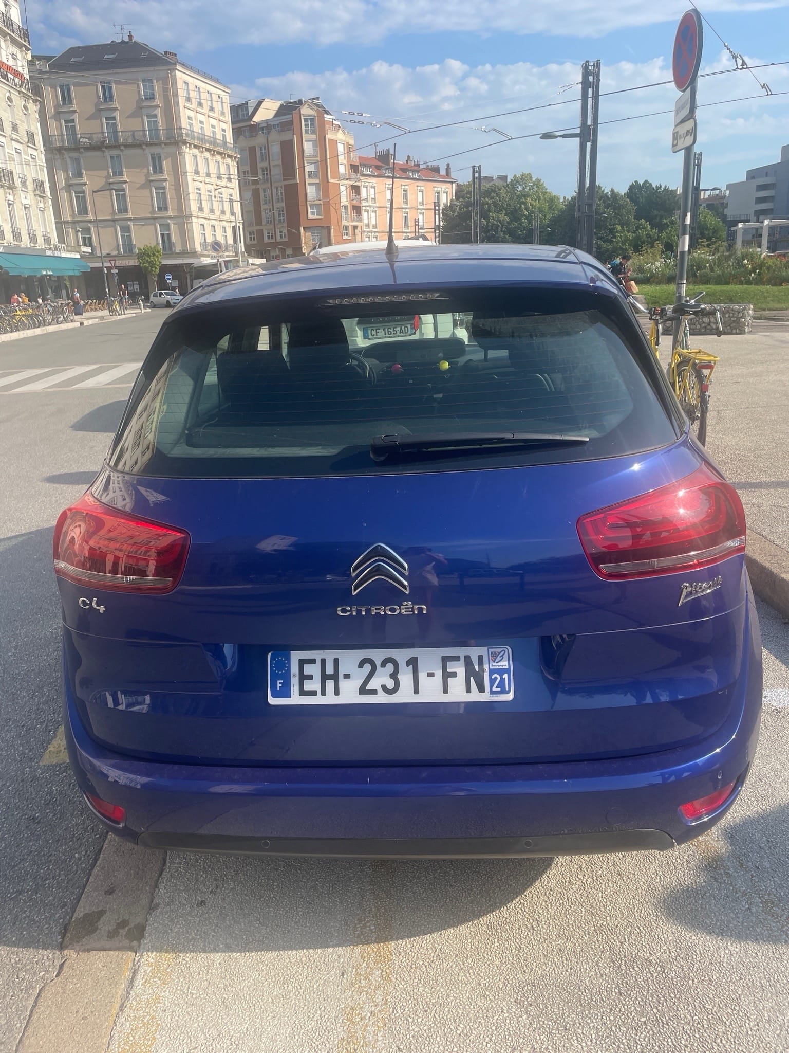 Citroen C4 Picasso avec GPS
