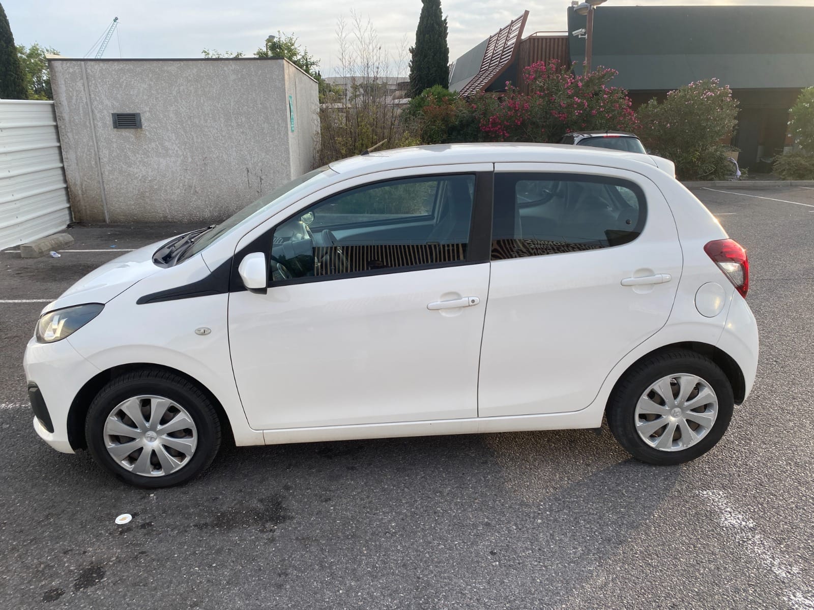 Peugeot 108 with Air conditioning