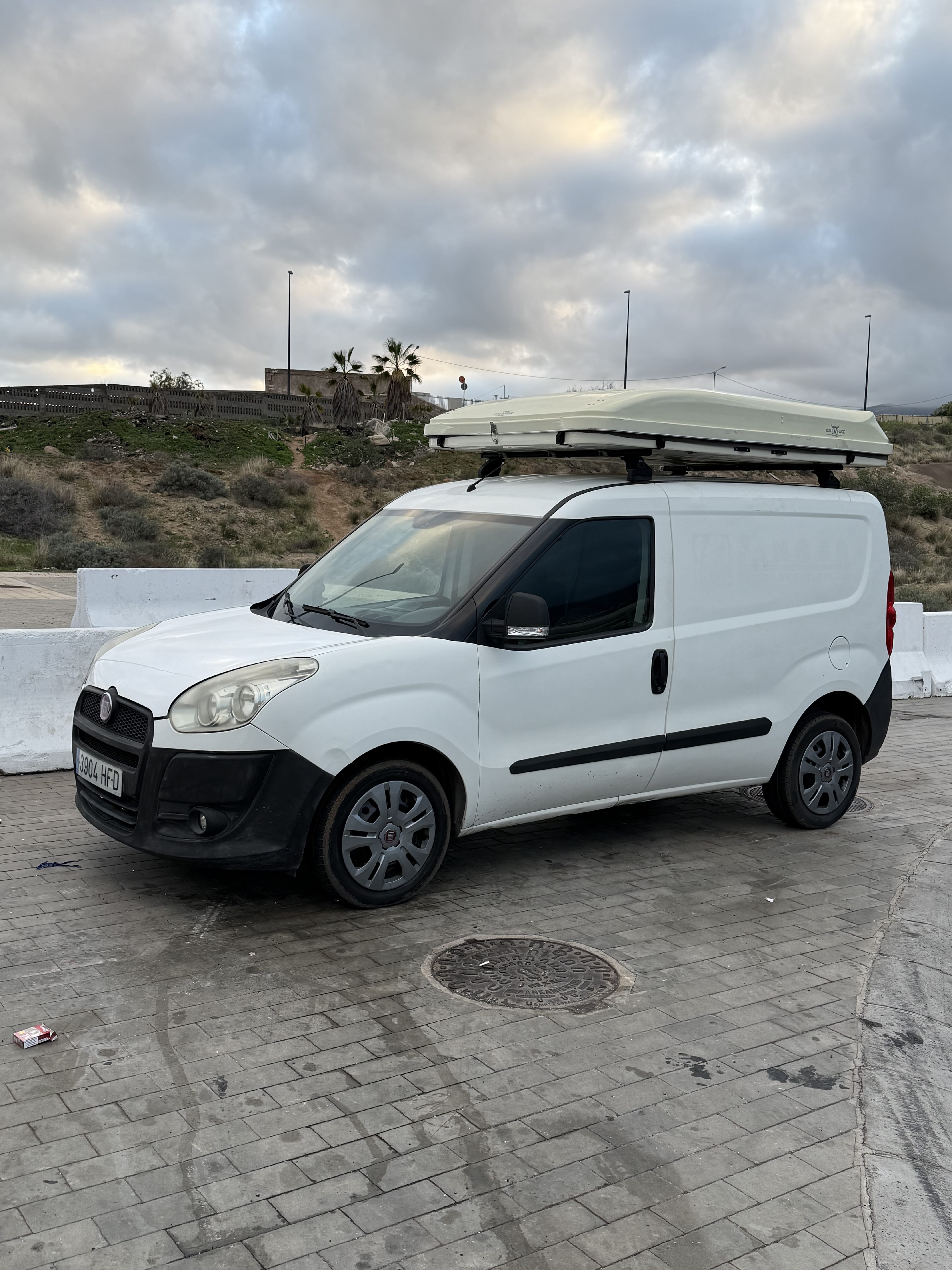 Fiat Doblo Cargo con Apple CarPlay