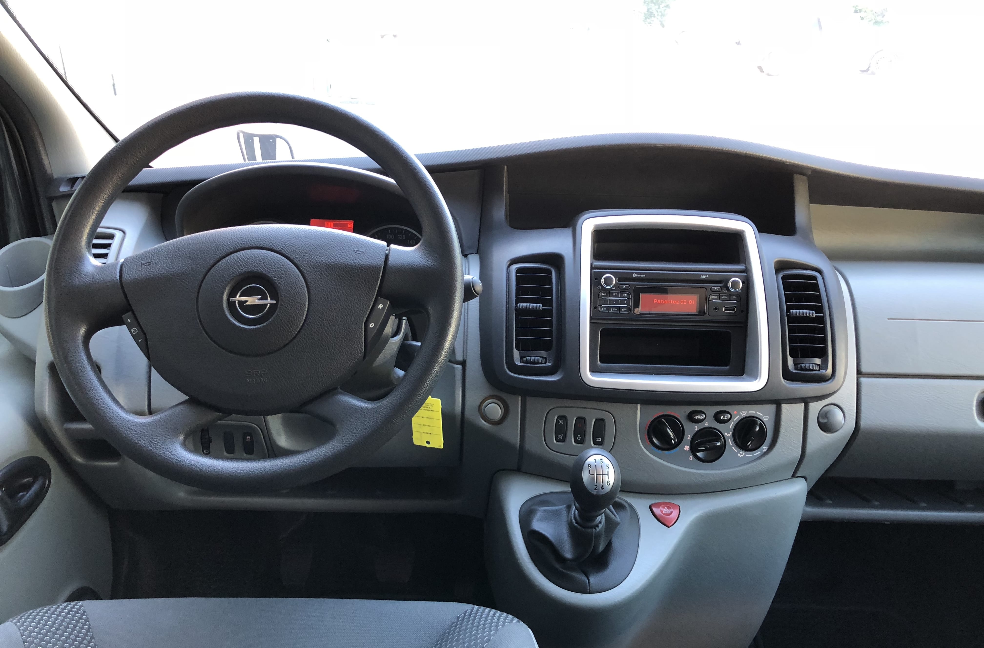 Opel Vivaro Combi 9 pl. long 80L *18094* CT464WC