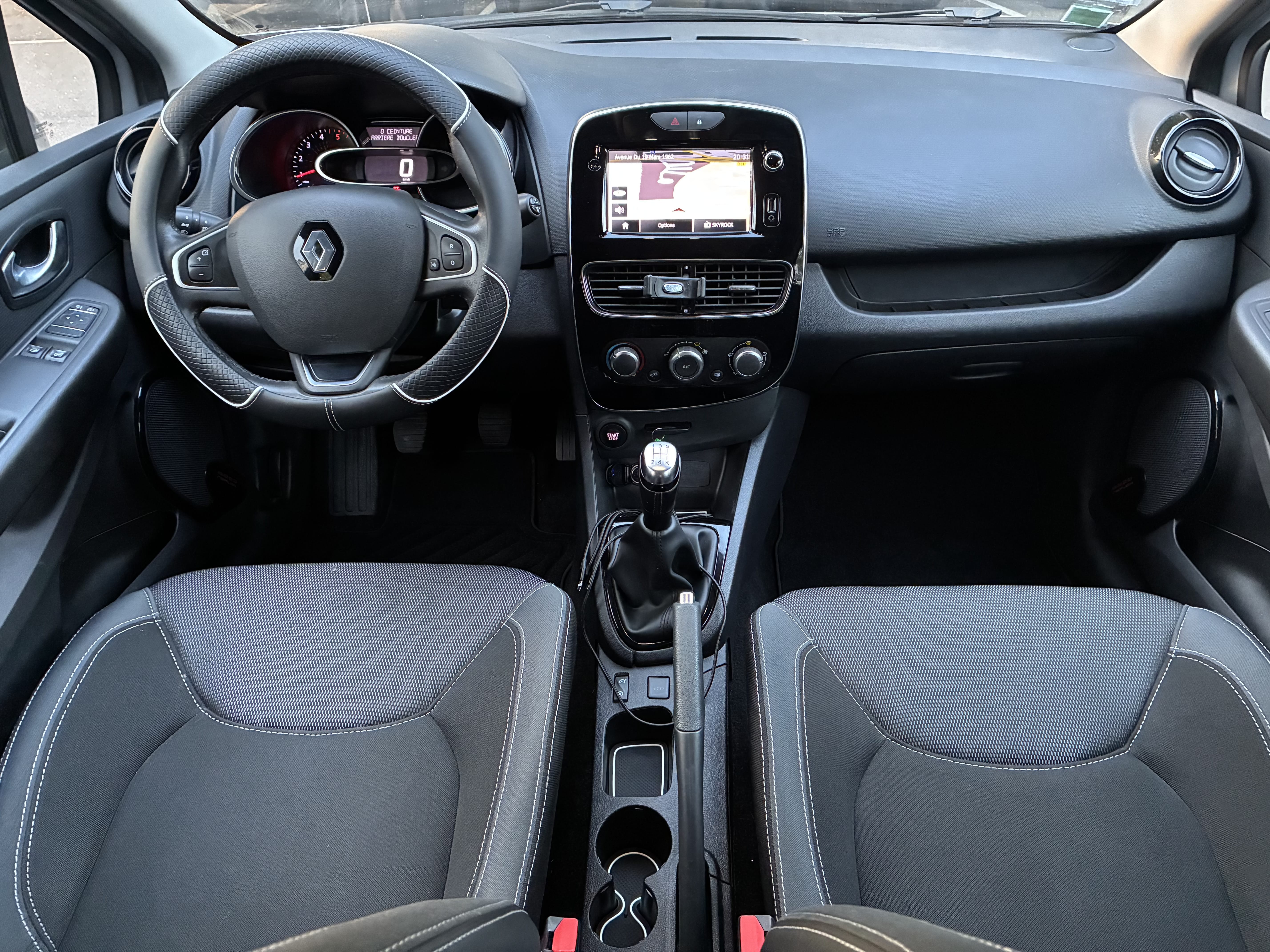Renault Clio 1.5 DCI avec Régulateur de vitesse