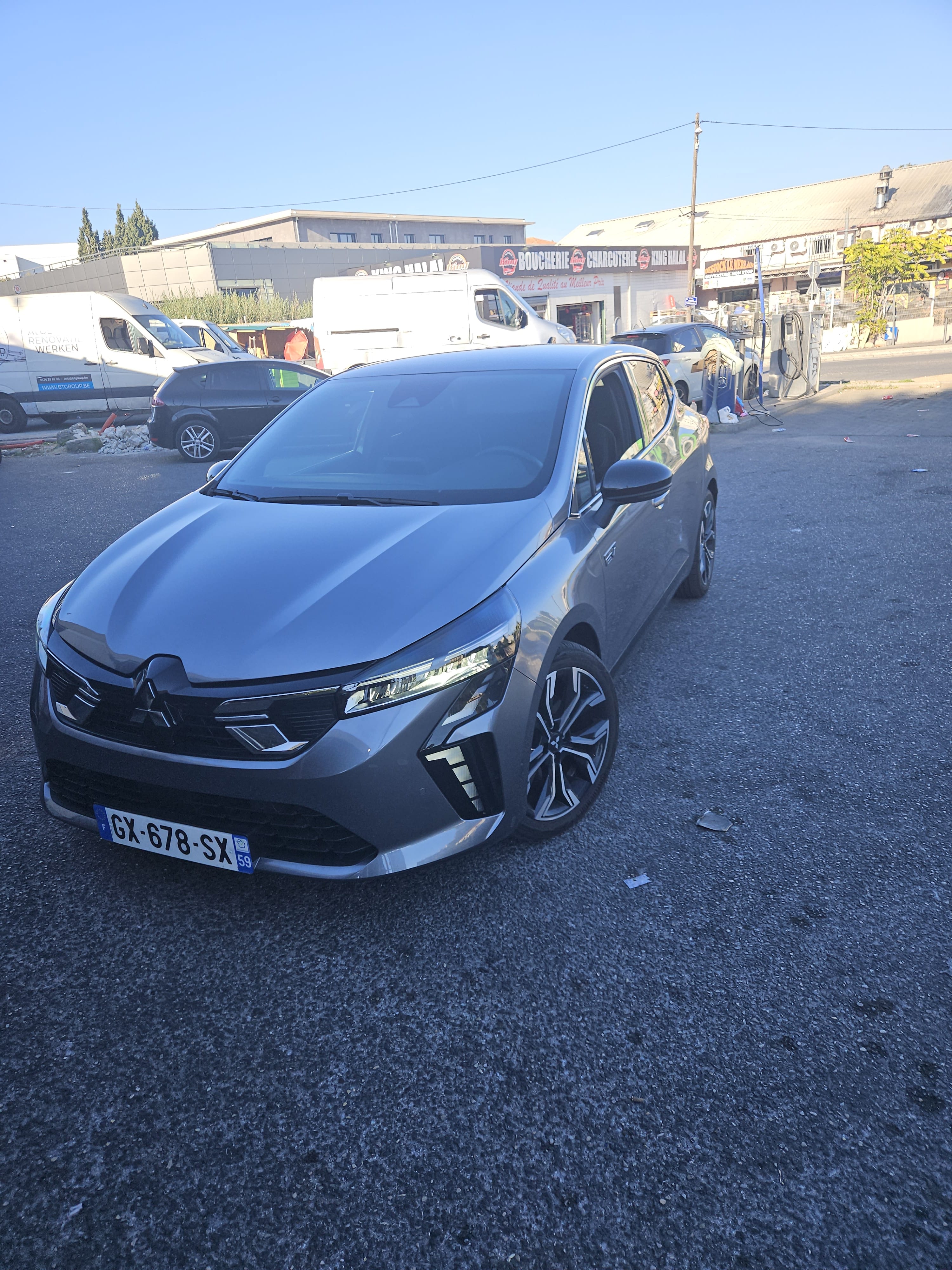 Mitsubishi Colt avec Entrée audio / iPod
