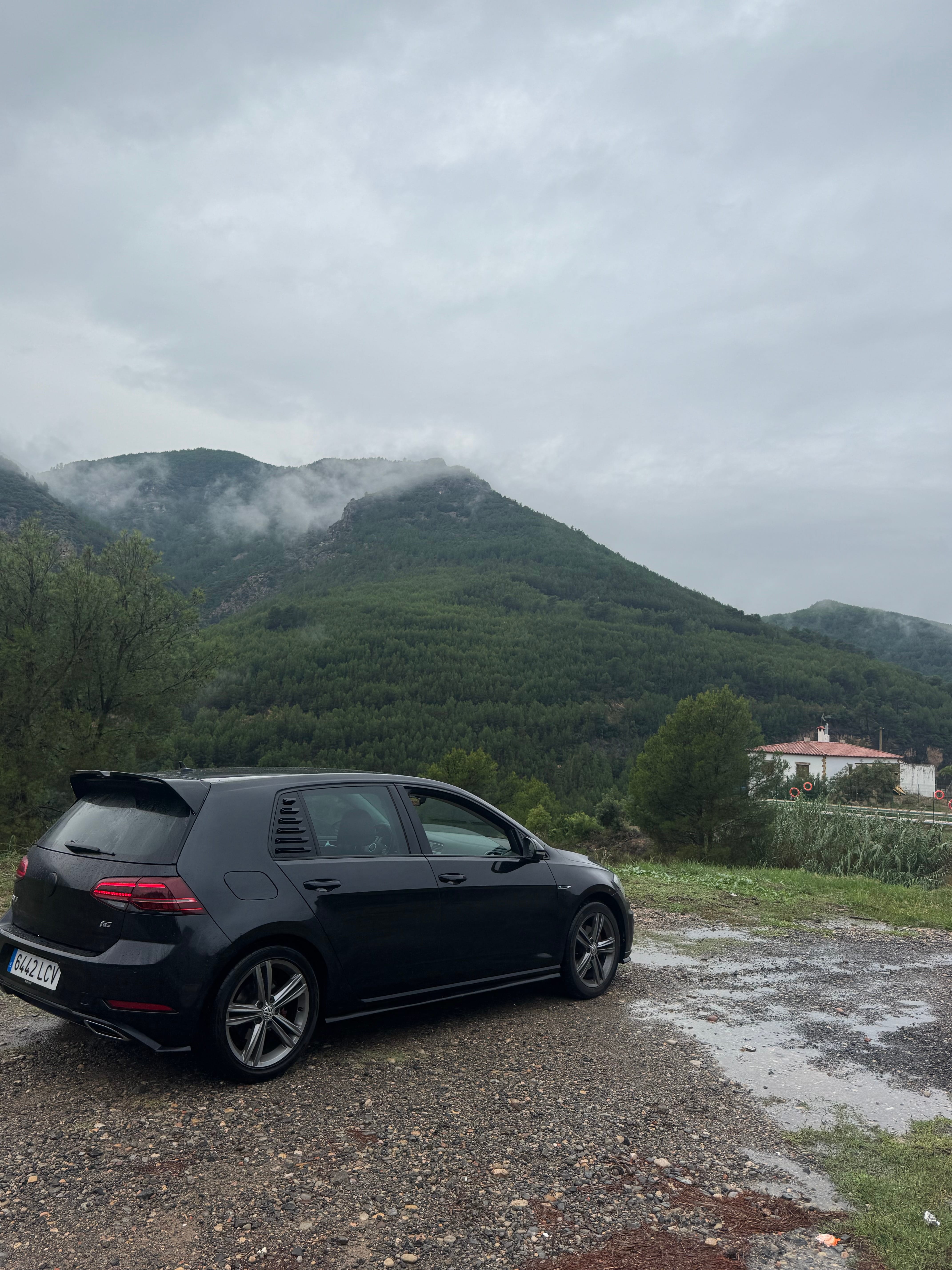 Volkswagen Golf 1.5 TSI R-LINE con Aire acondicionado